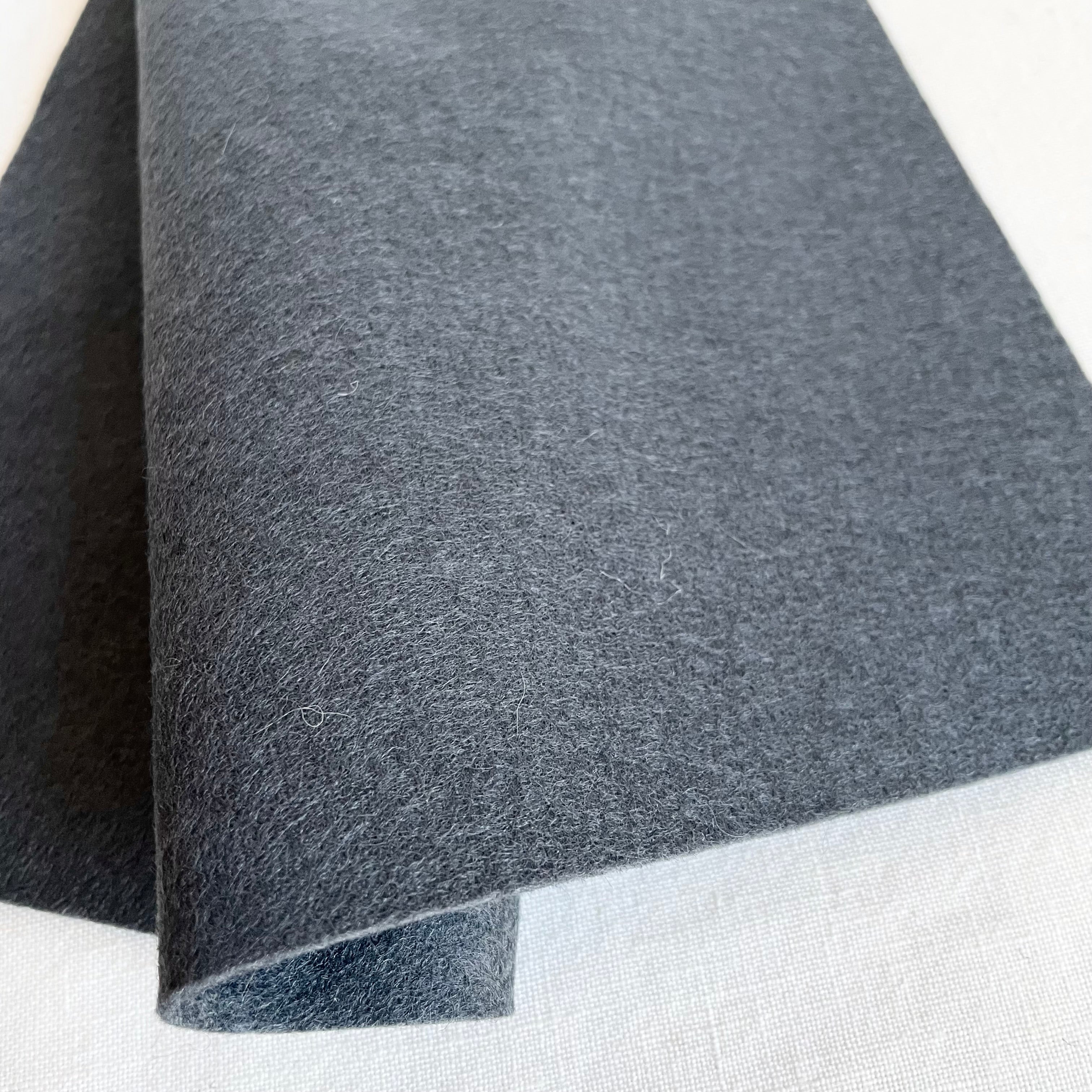 barefoot Wool Felt - Charcoal