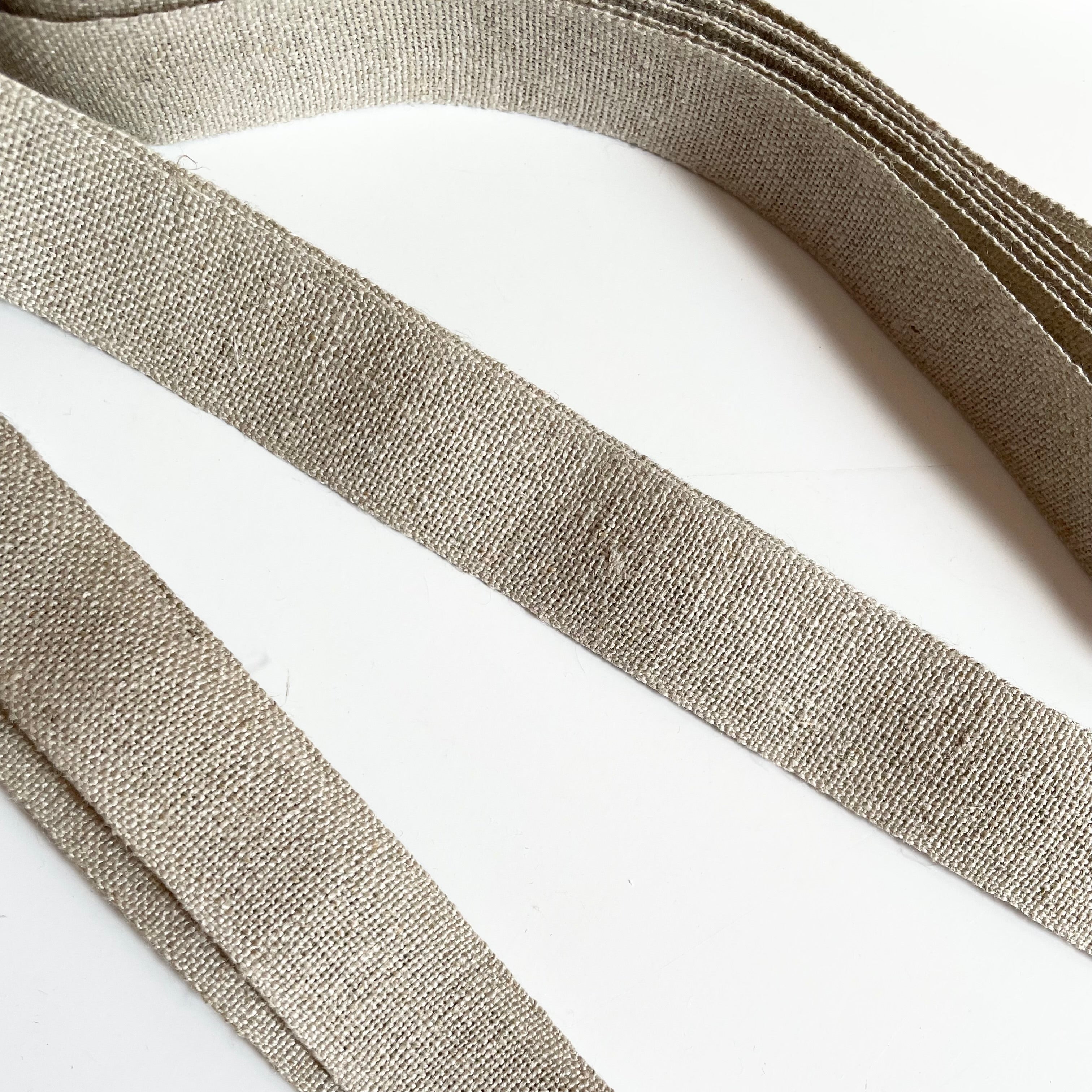 Simplicity Linen Stitching Band - Natural 28 mm