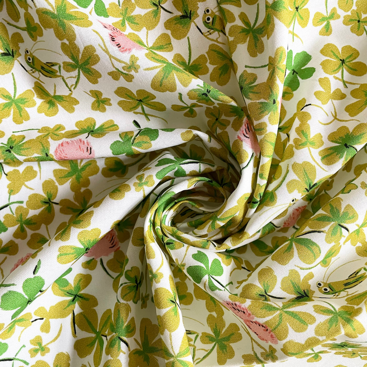 Windham Fabrics - Cricket Clover Pink