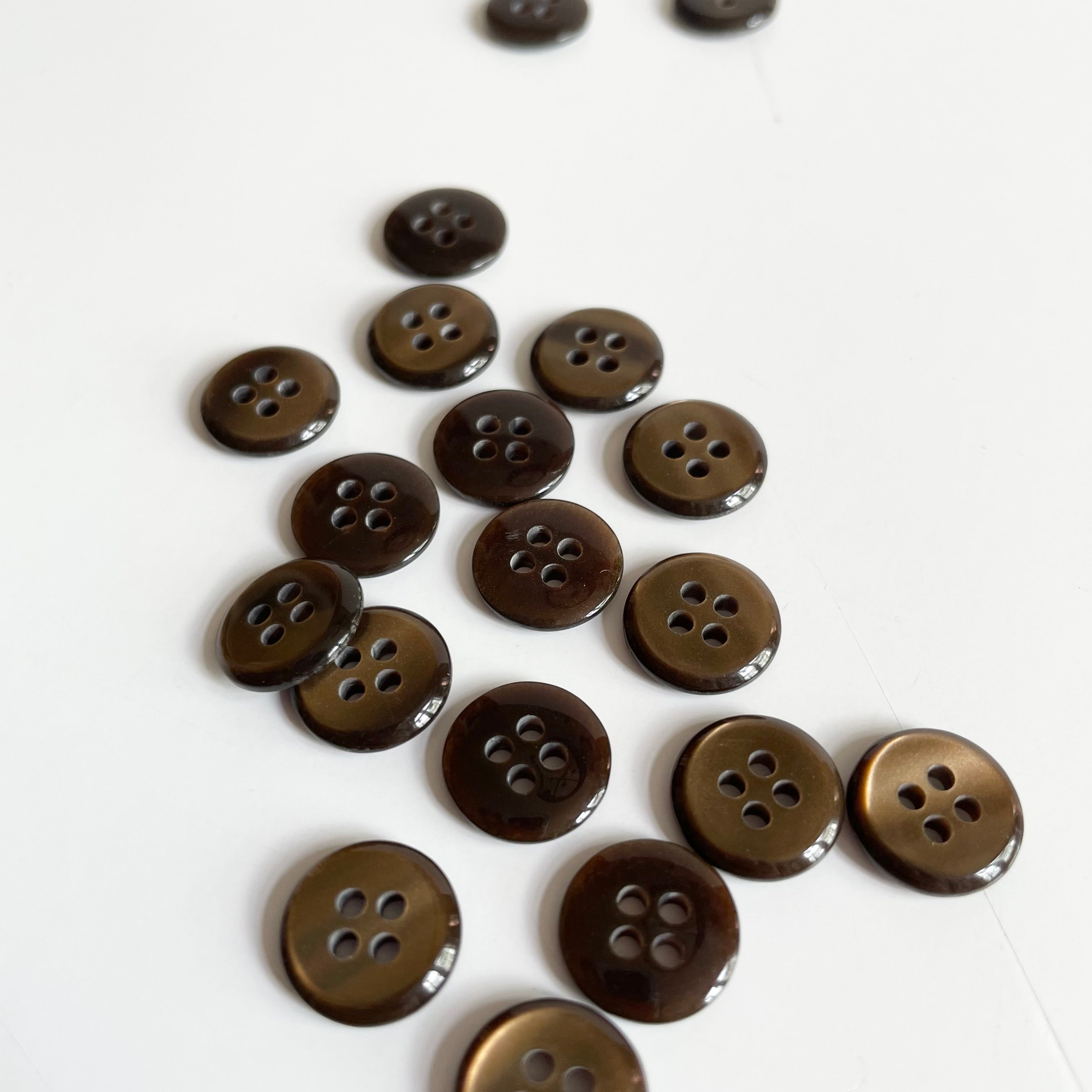 Polished Plastic Button - Brown