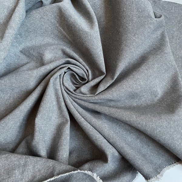 Robert Kaufman : Essex Yarn Dyed Linen / Cotton - Graphite