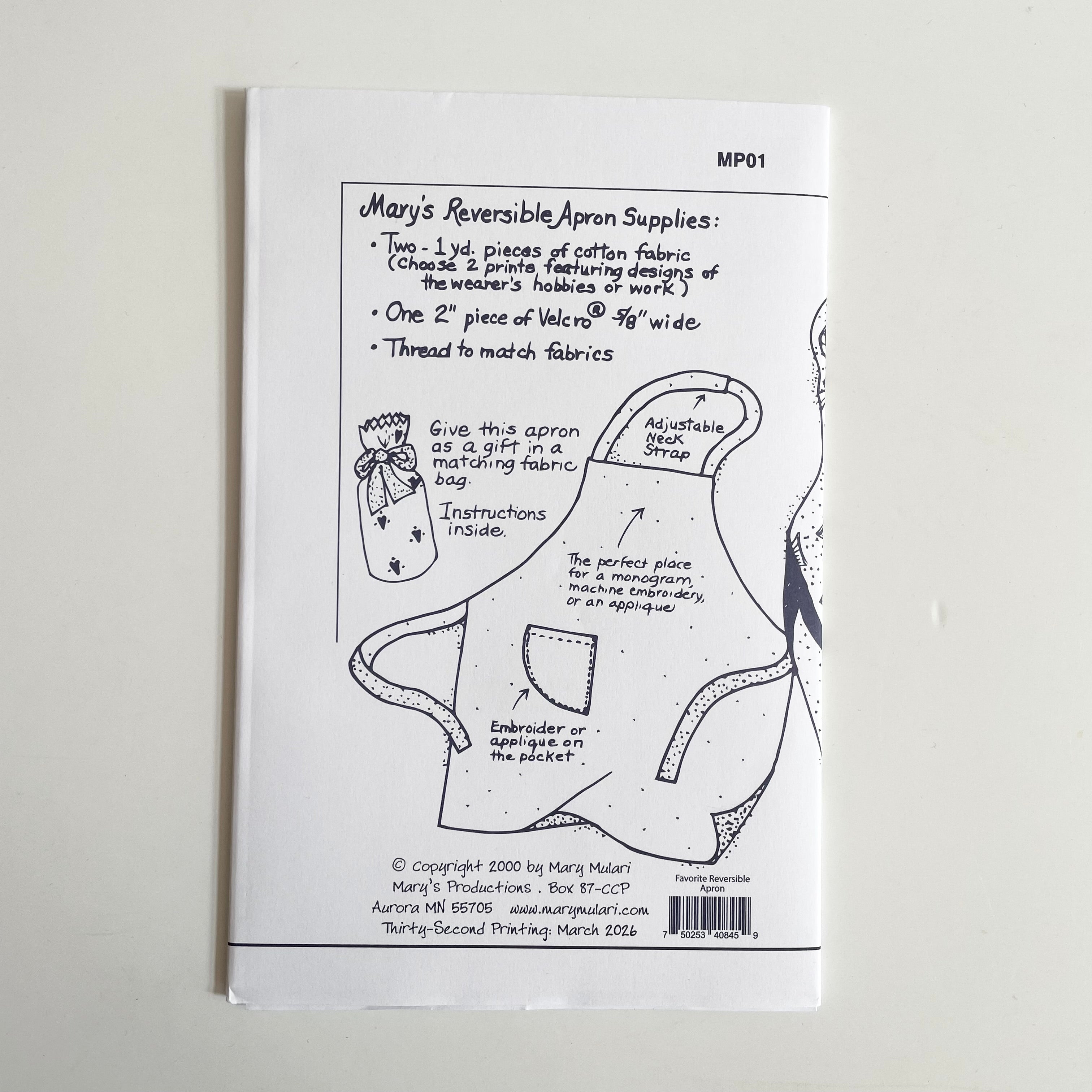 Mary Mulari : Reversible Apron