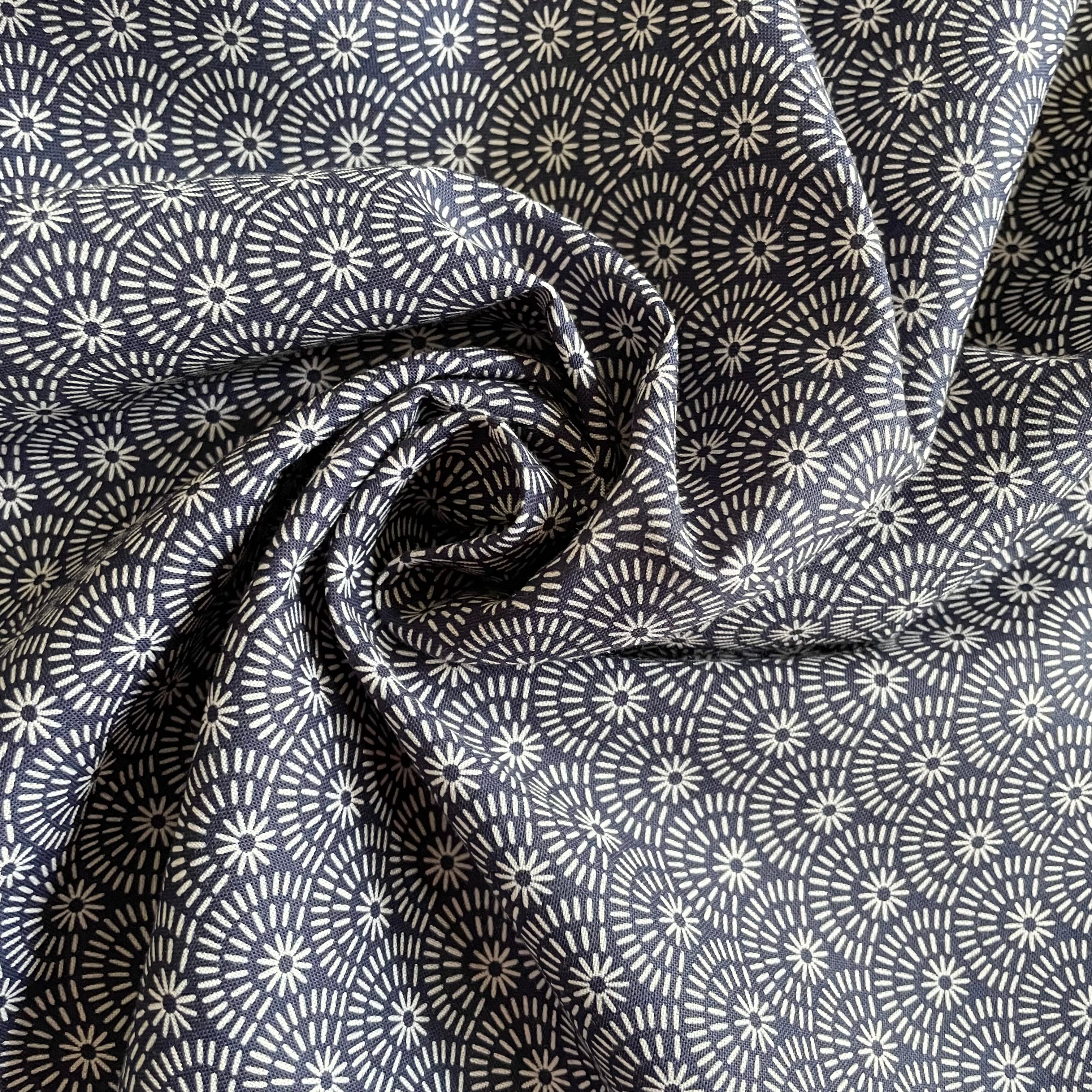 Felicity Fabrics : Sewn With Love - Stitched Scallop Navy quilting cotton