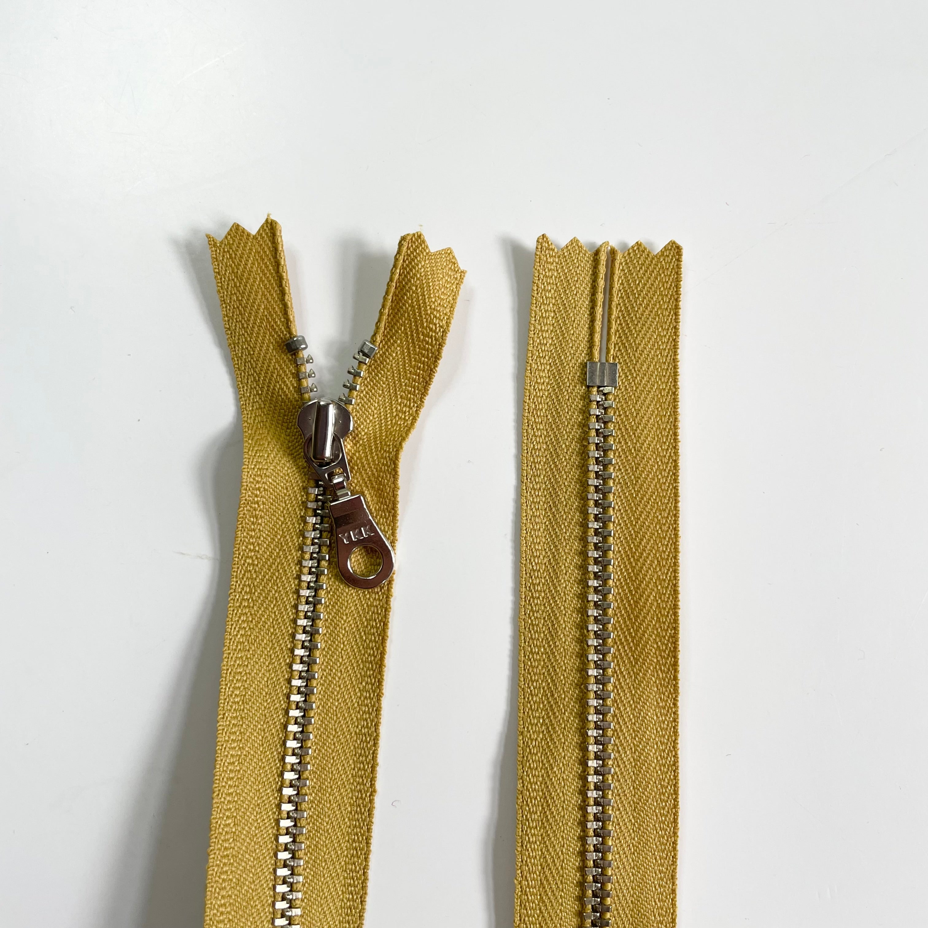 YKK Metal Donut-Pull Zipper - 10"
