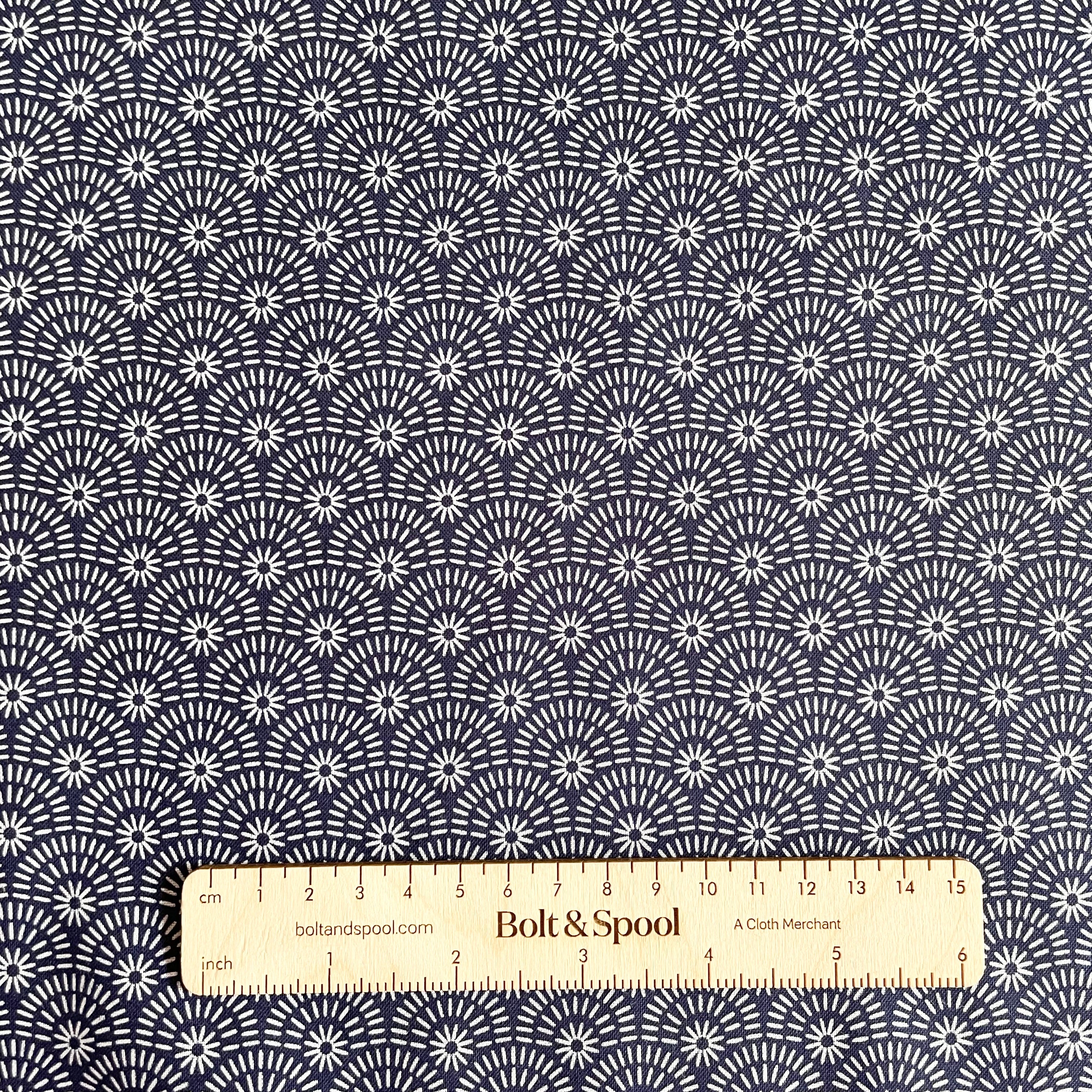 Felicity Fabrics : Sewn With Love - Stitched Scallop Navy quilting cotton