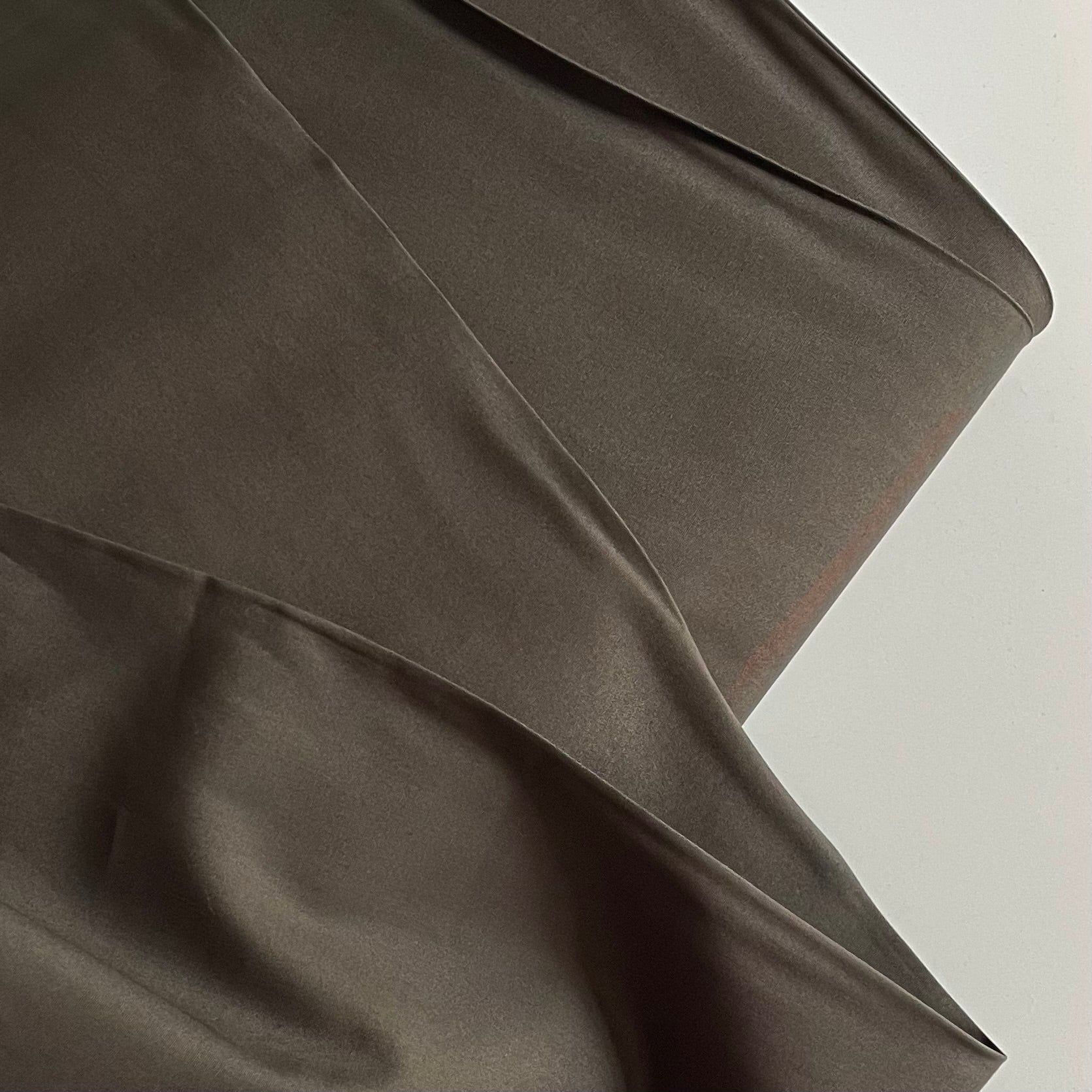 AGF Pure Solids - Lava Rock