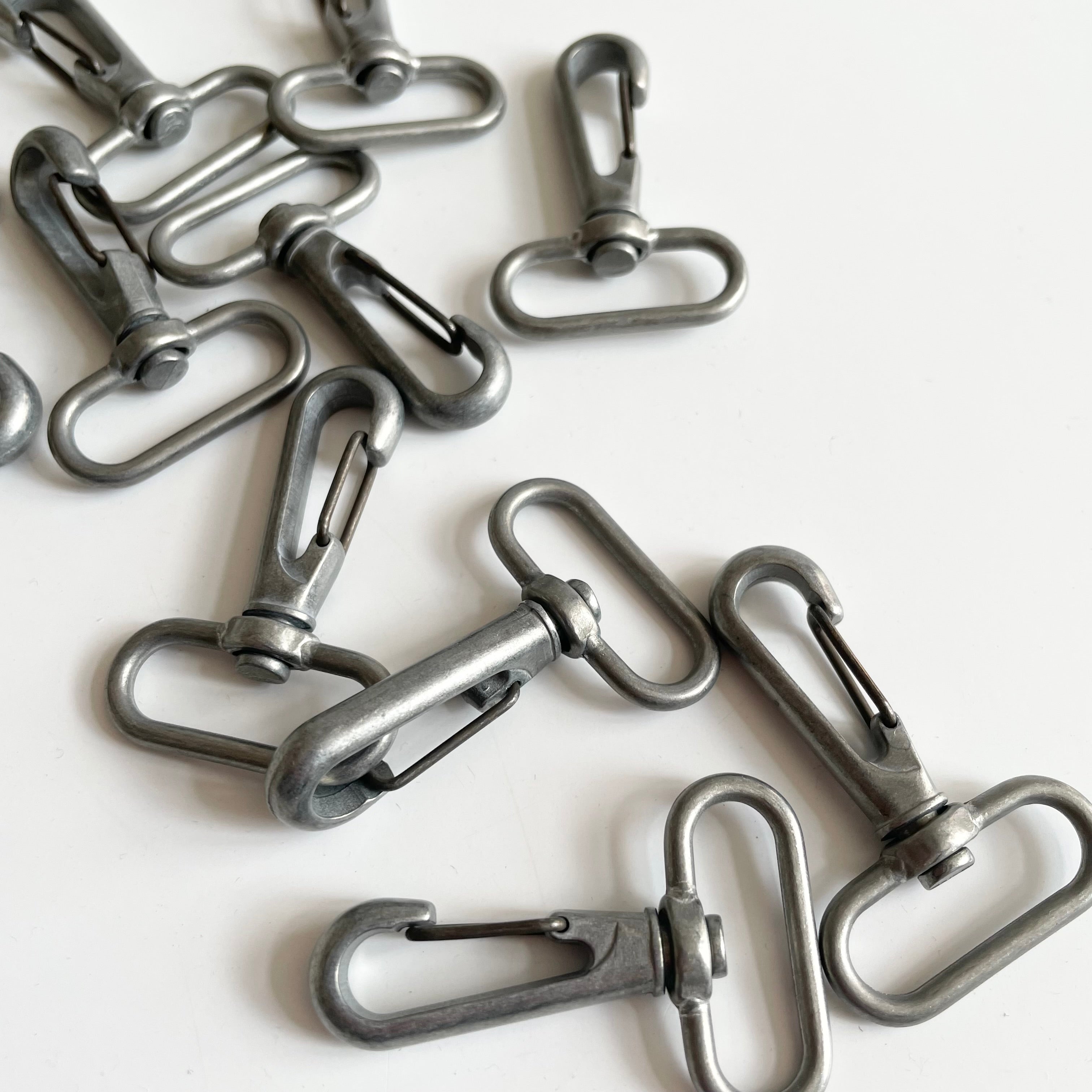 Alloy Swivel Hook - 1 inch