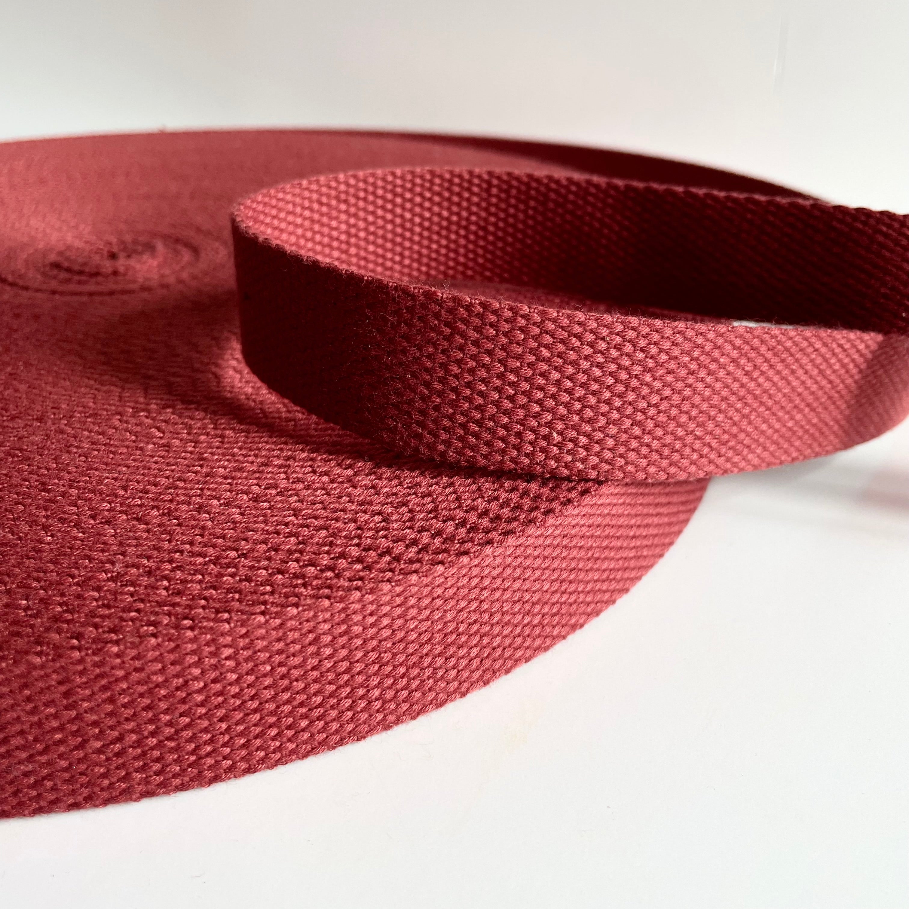 Cotton Webbing - Currant Red 1"