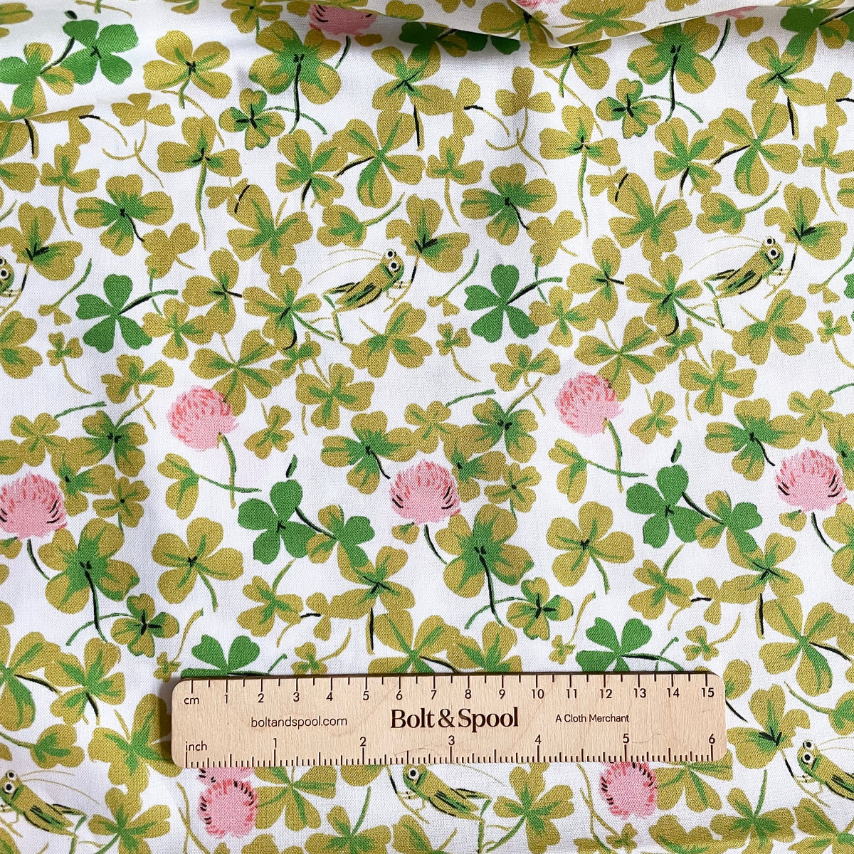 Windham Fabrics - Cricket Clover Pink
