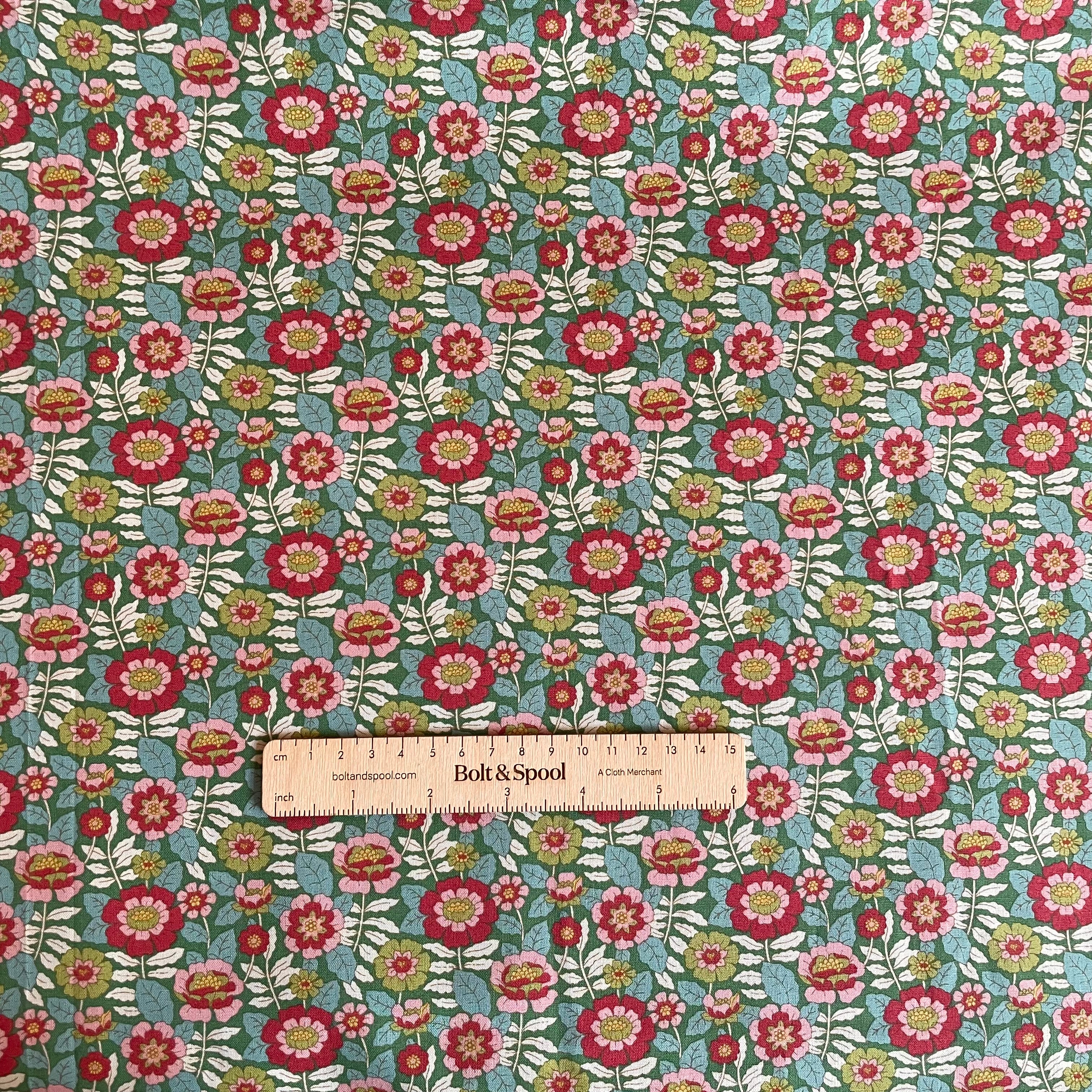 Tilda Fabrics : Wallflower - Beverly Green