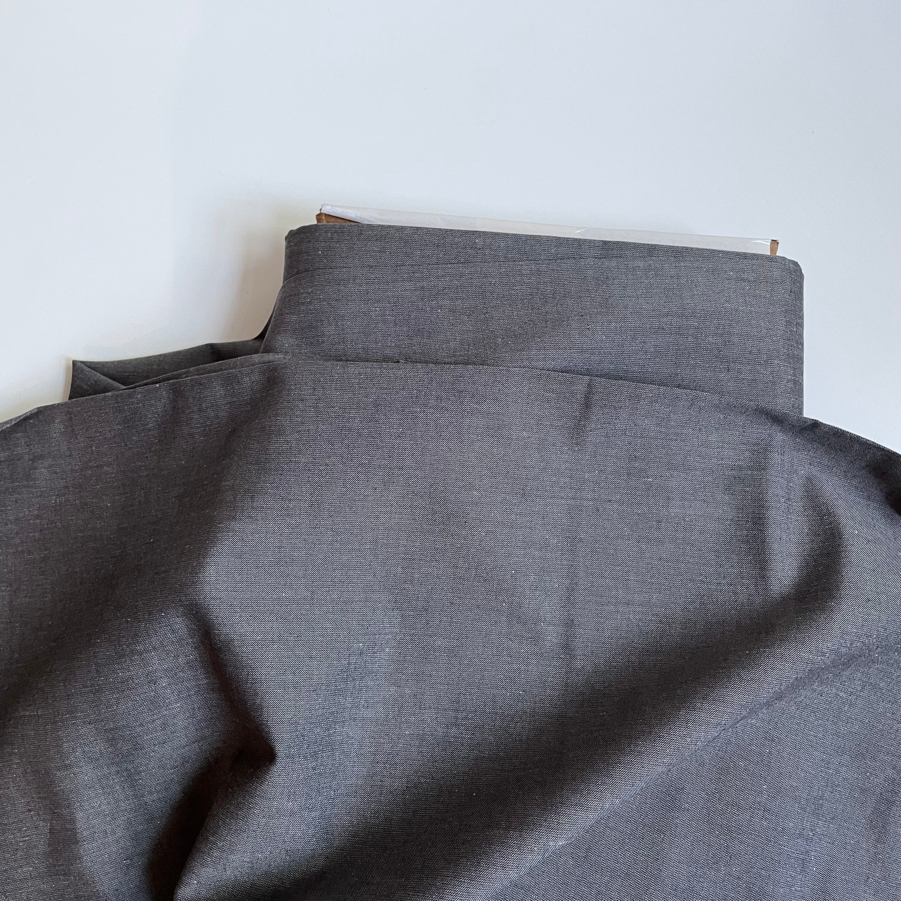 Tilda Fabrics : Chambray Dark Gray