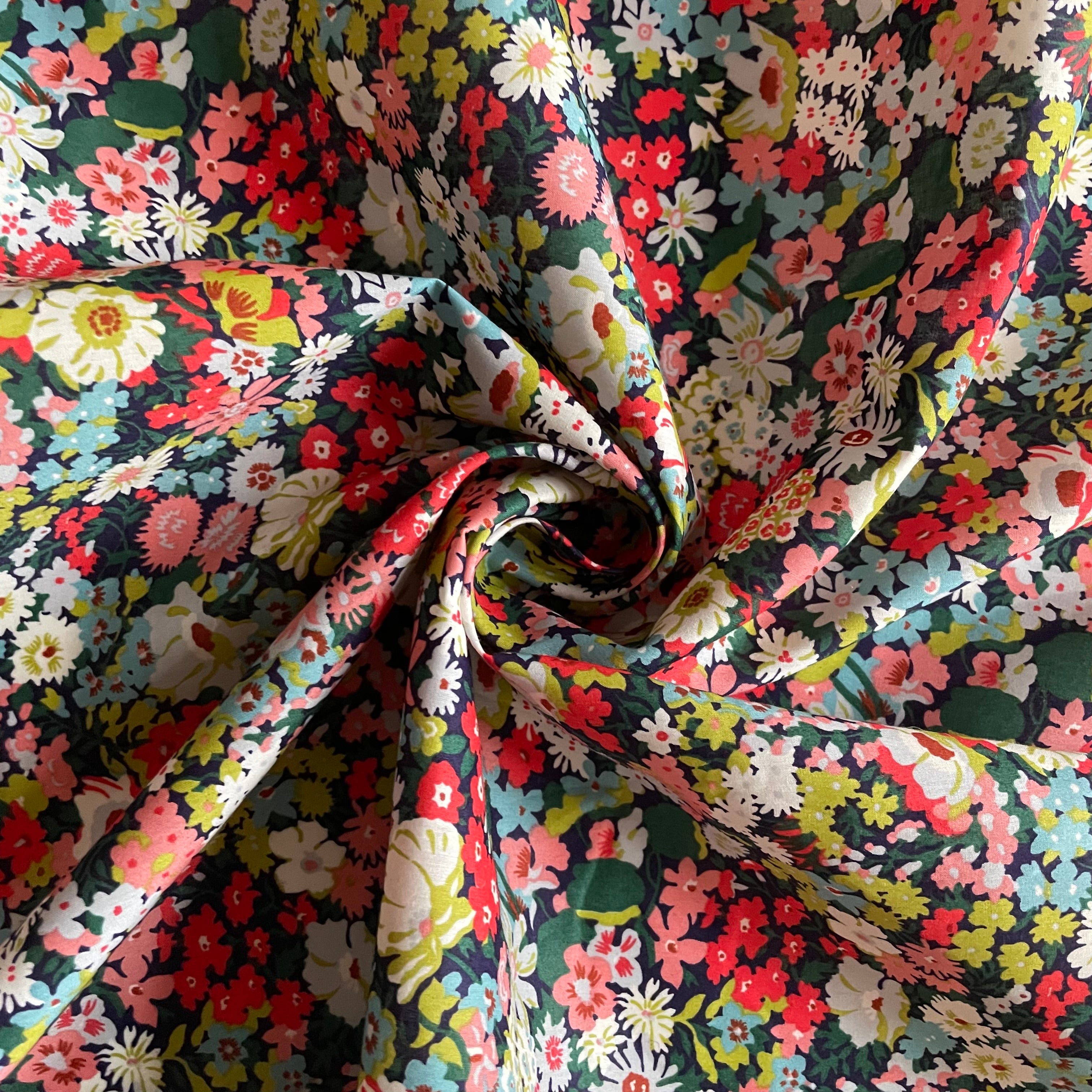 Liberty Fabrics Classic Tana Lawn : Thorpe C
