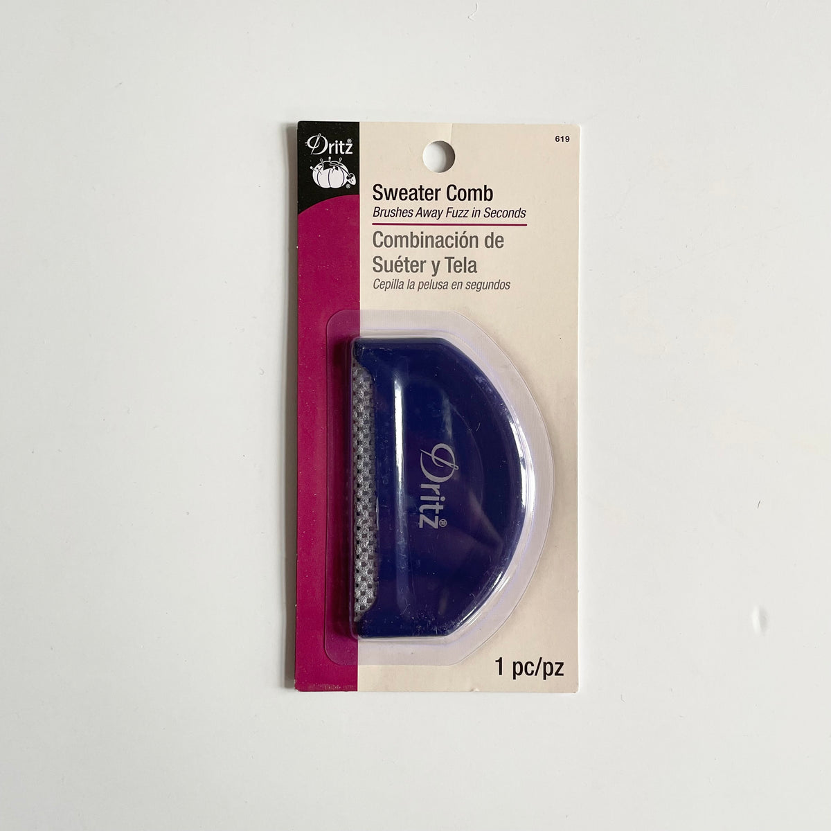 Dritz Sweater and Fabric Comb