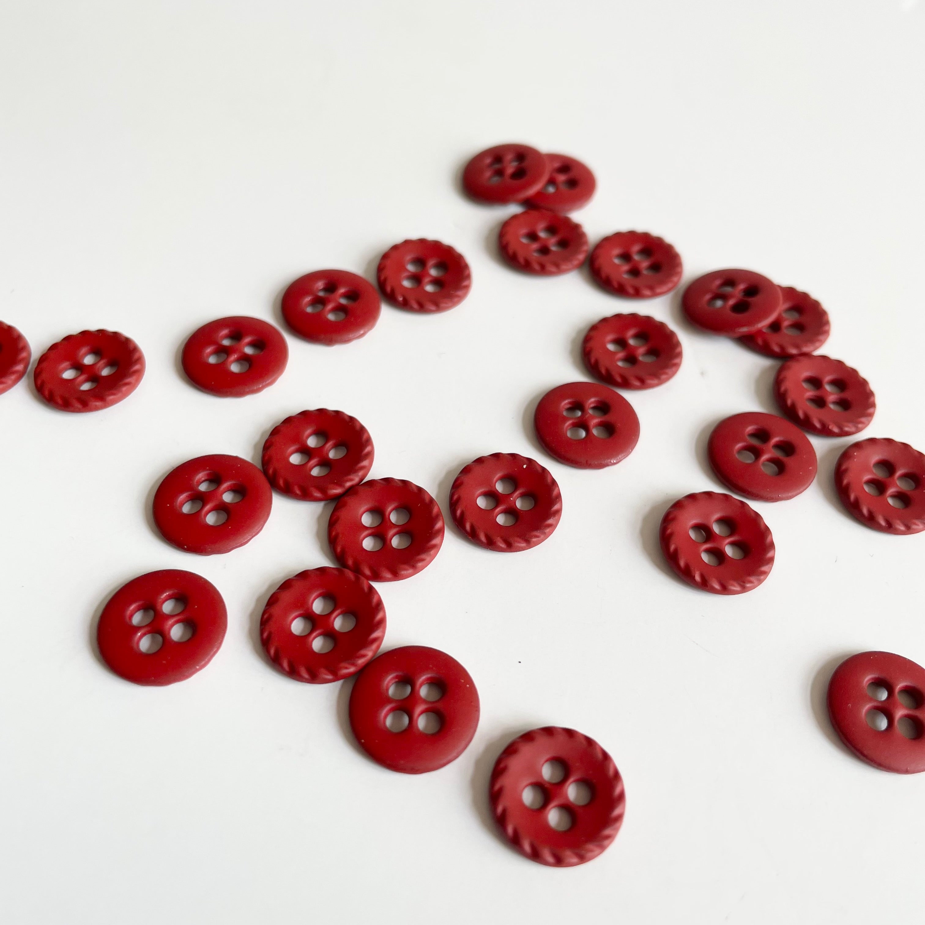 Crimped Edge Metal Button - Red