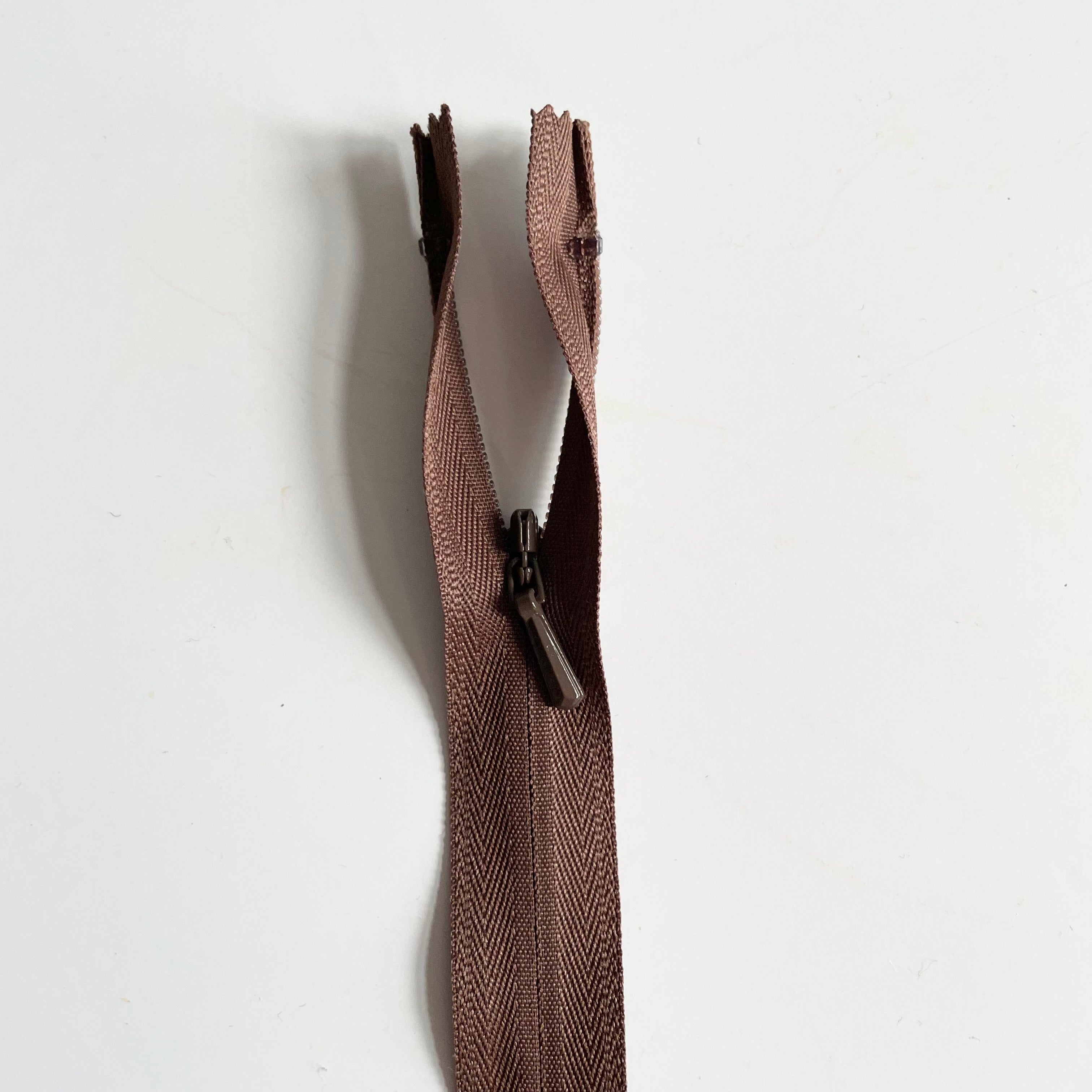 Invisible Zippers - 22"