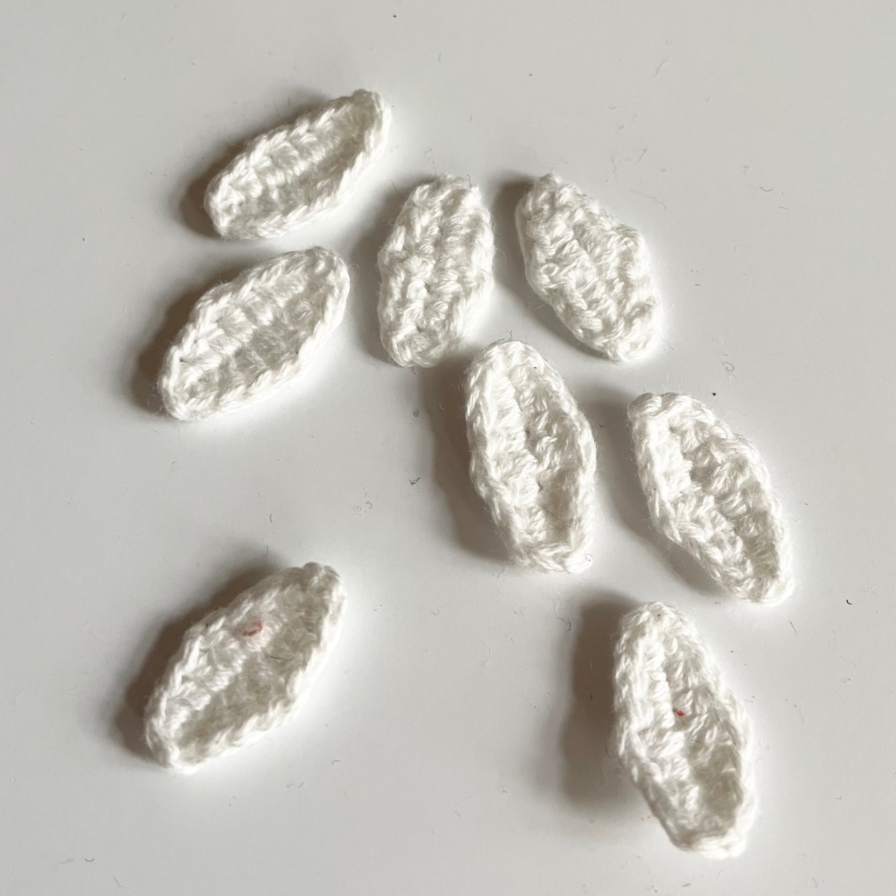 Shindo Crocheted Flowers and Petals - White