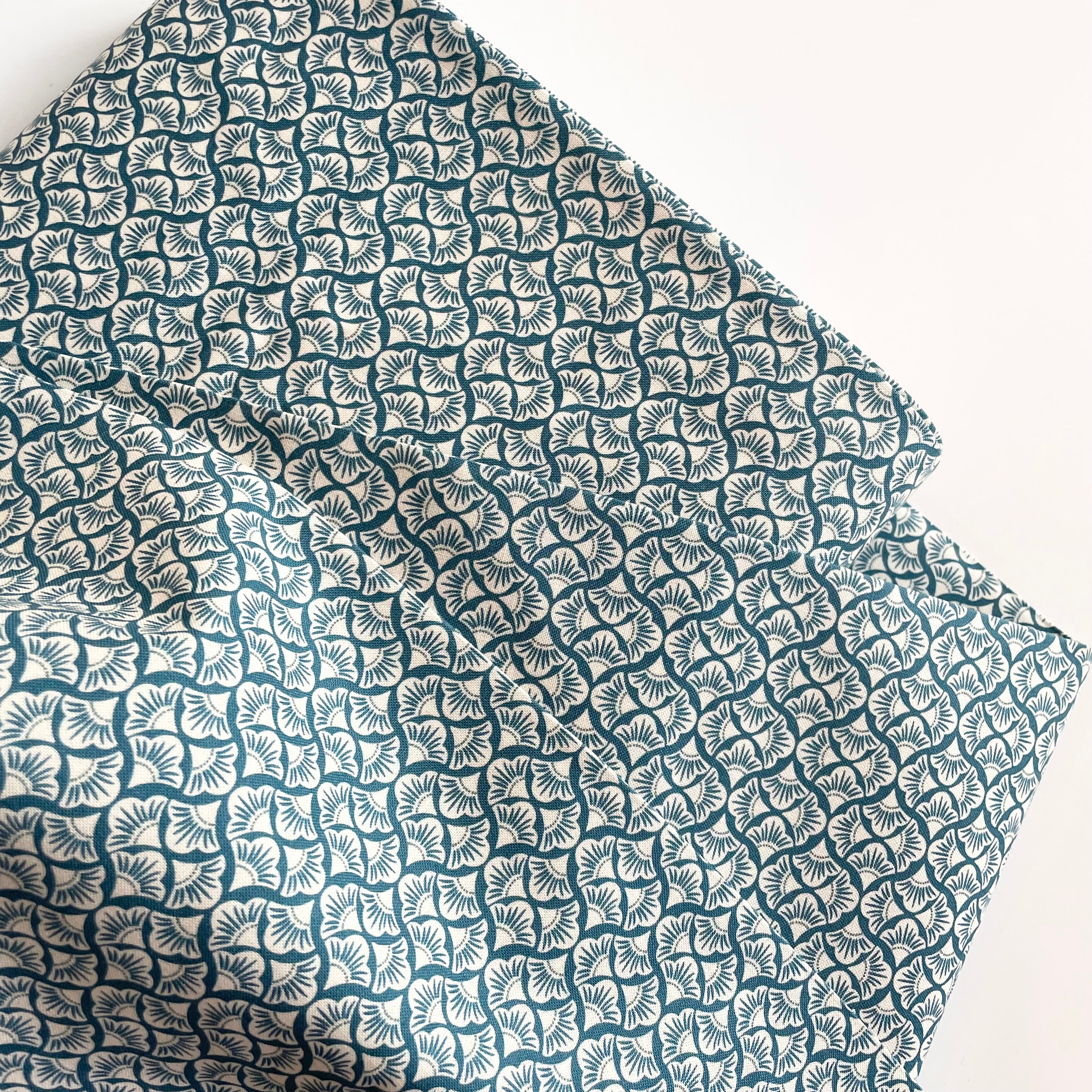 Cloud9 Organic Cotton : Summer Garden - Petal Reverie Blue