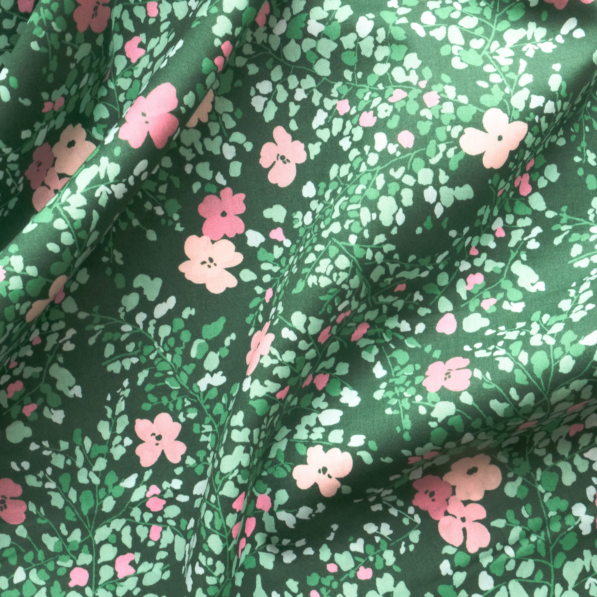 Liberty Fabrics Garden Melody Collection : Fluttering Buds A