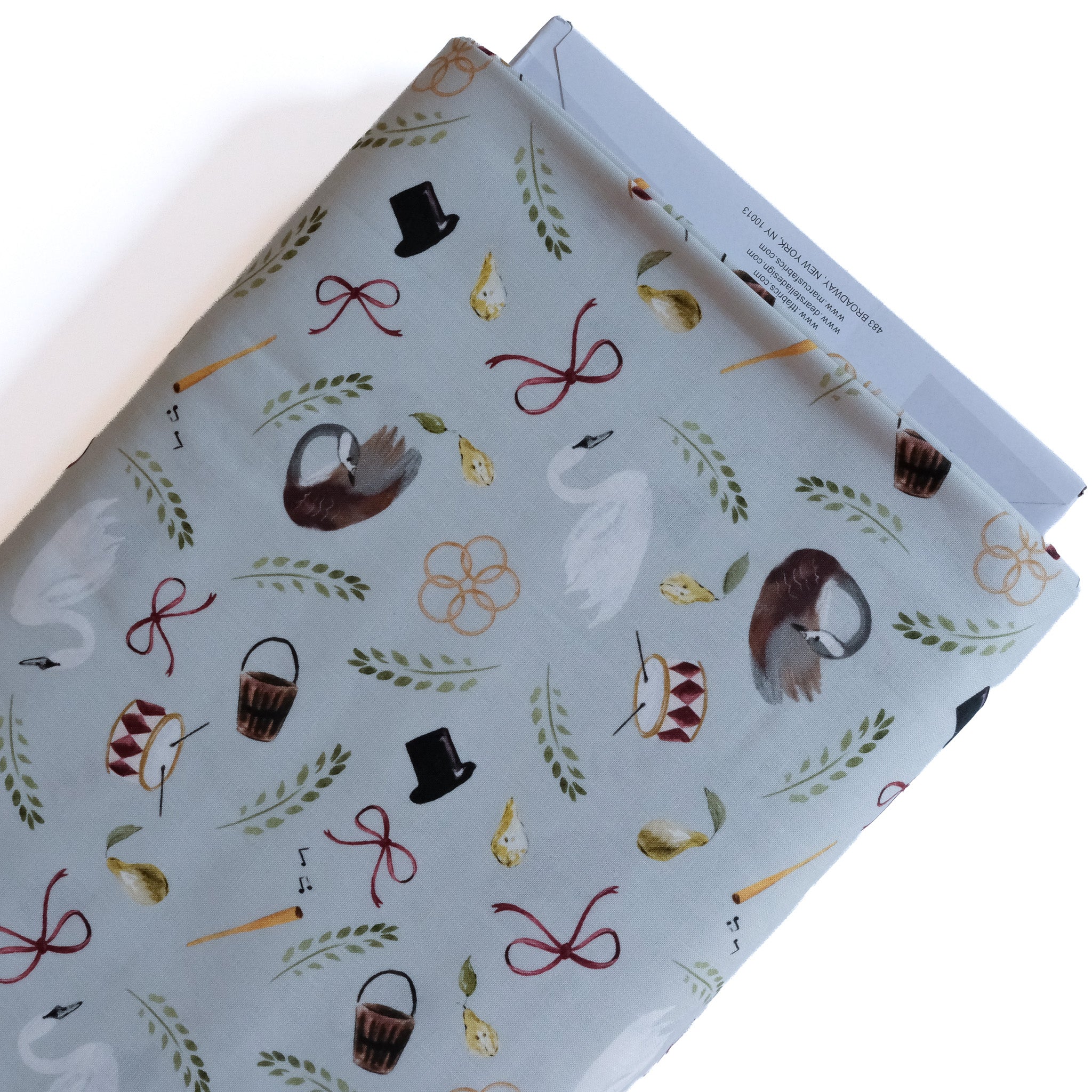 Dear Stella : Christmas 2026 - Seacrest Bows and Pears