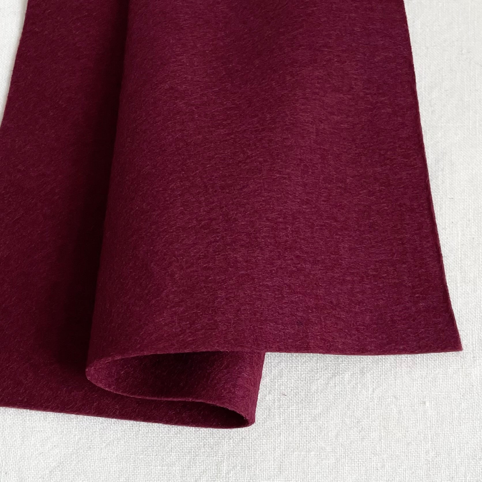barefoot Wool Felt bordeaux red