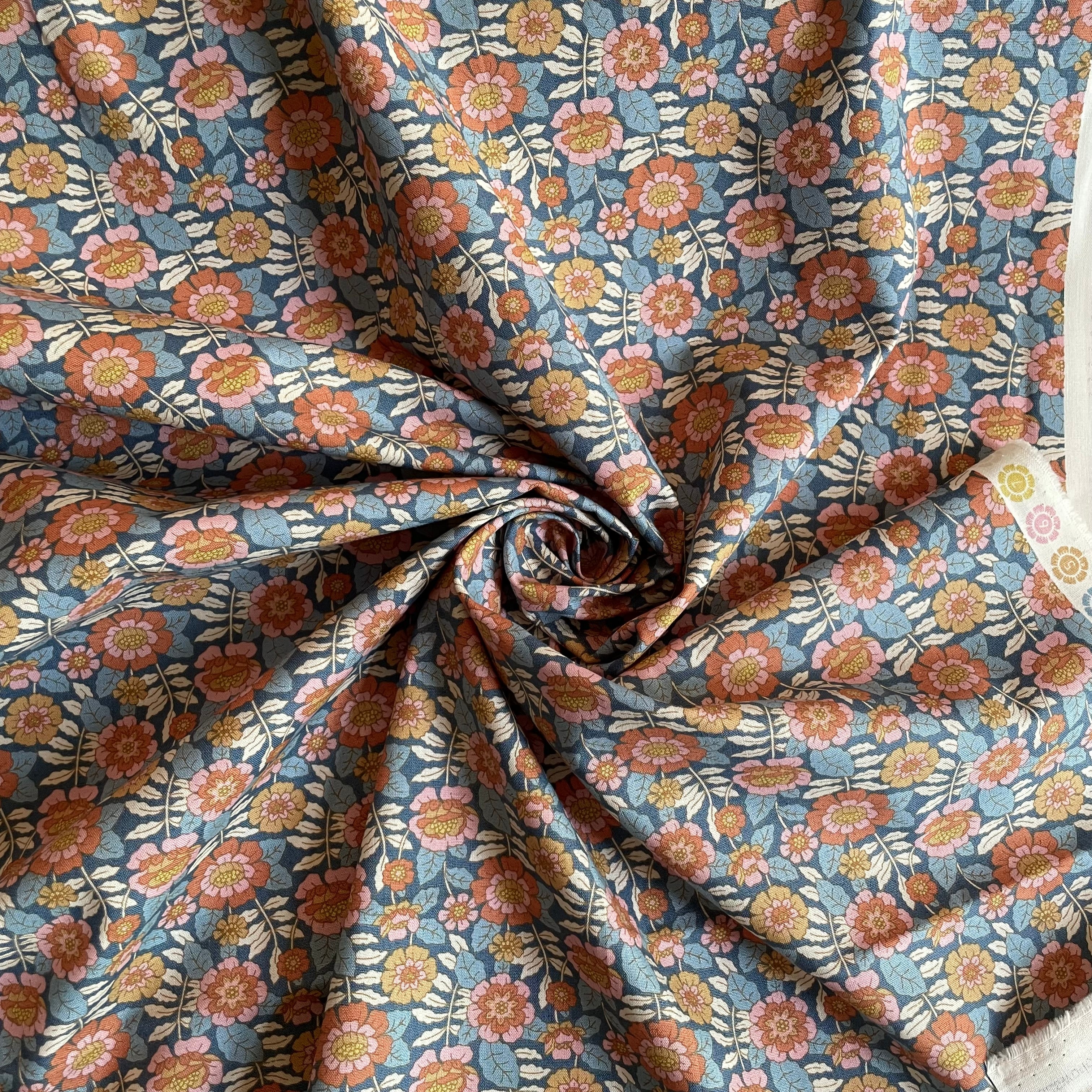 Tilda Fabrics : Wallflower - Beverly Blue