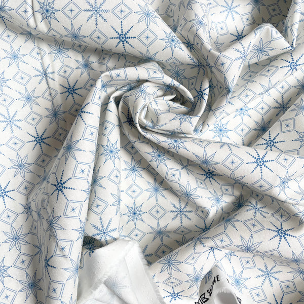 Cloud9 Organic Cotton : Warm & Cozy - Ivory Snowflakes