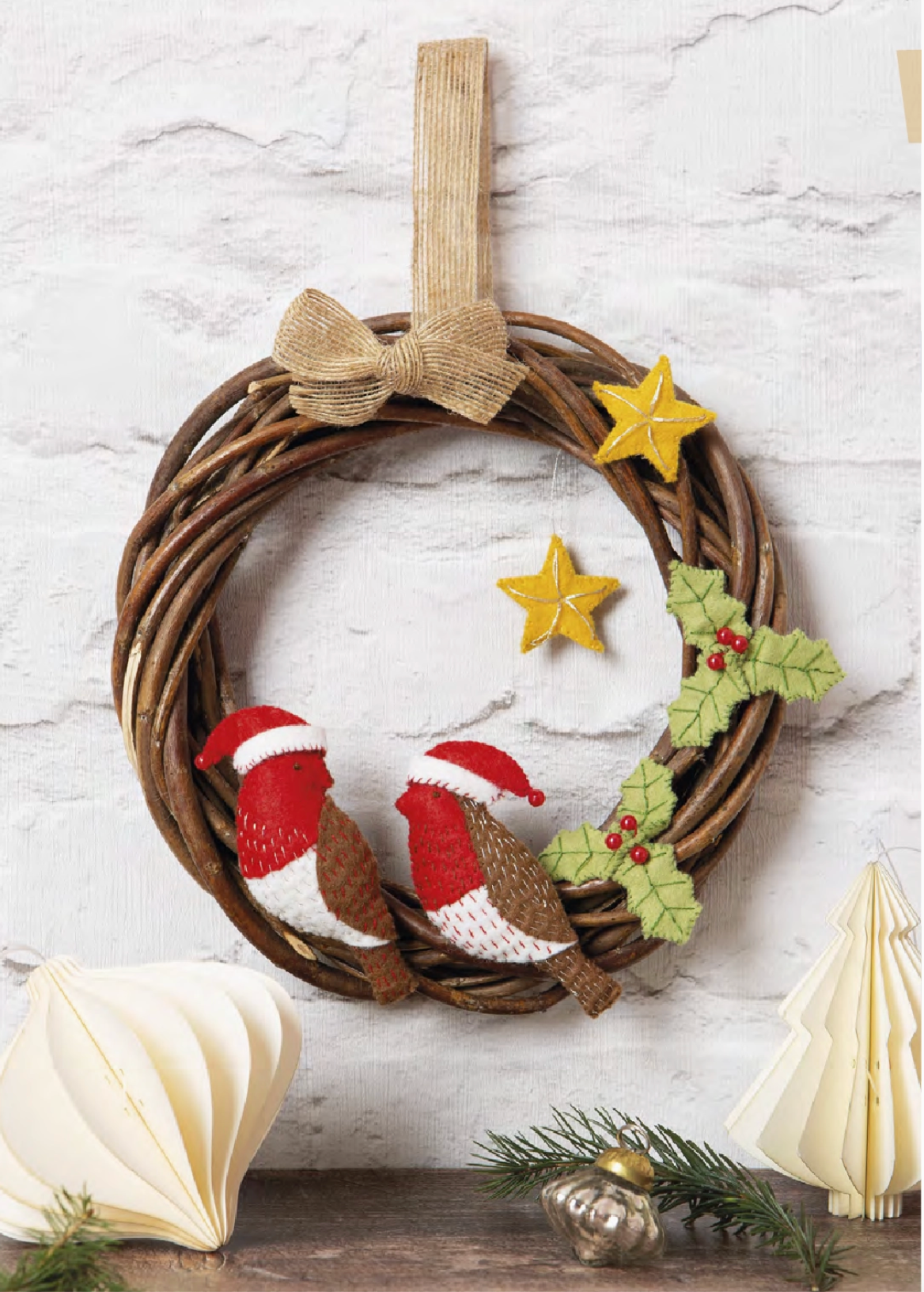 20 to Make : Festive Felt Decorations - Corinne Lapierre