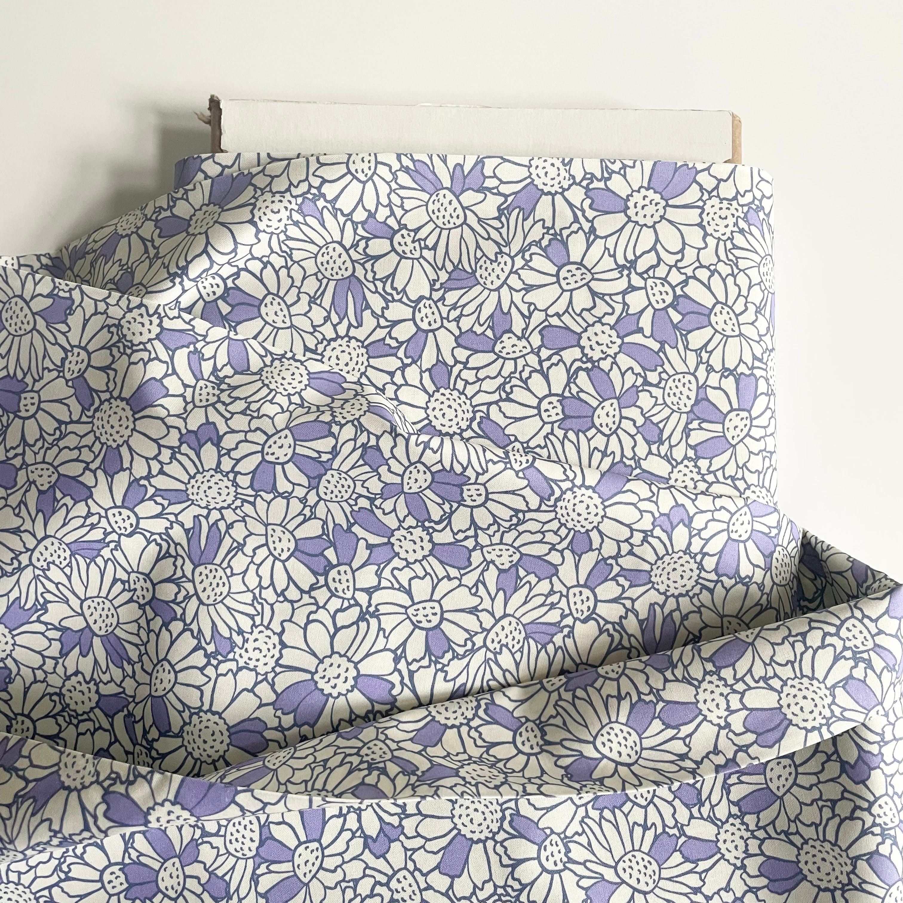 Paintbrush Studio : Pretty Petals - Purple