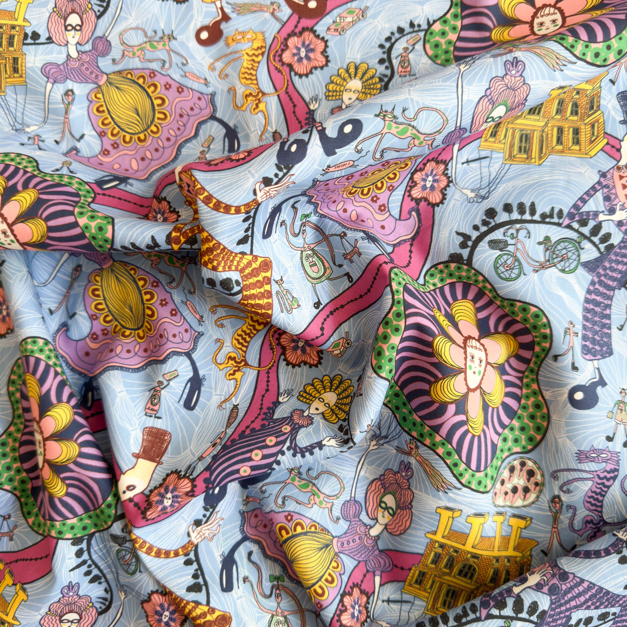 Liberty Fabrics Retold Collection : Shirley Smith B