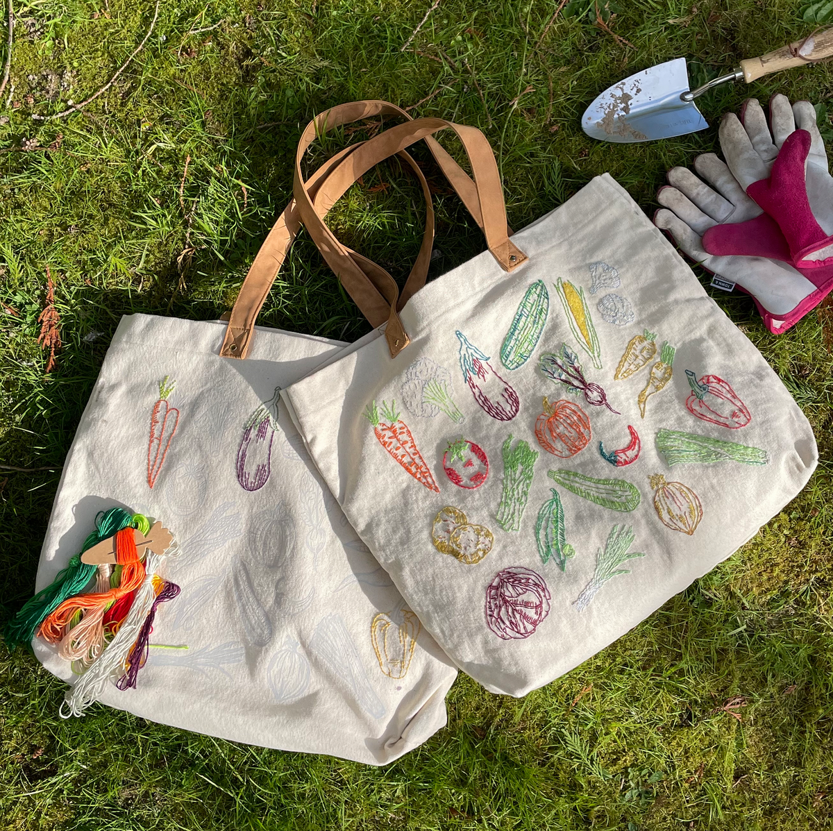 Stitch Your Flowers Tote Bag – Chasing Threads