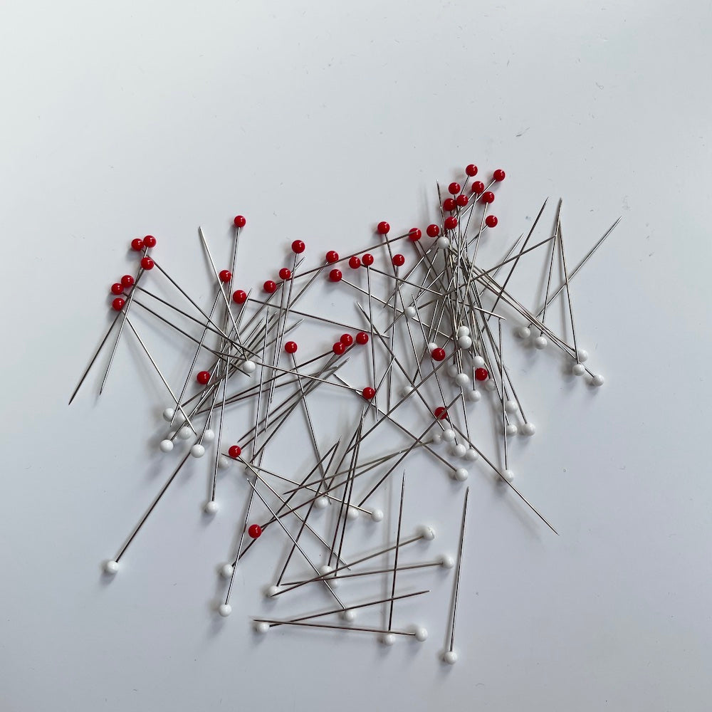 Clover : Silk Pins