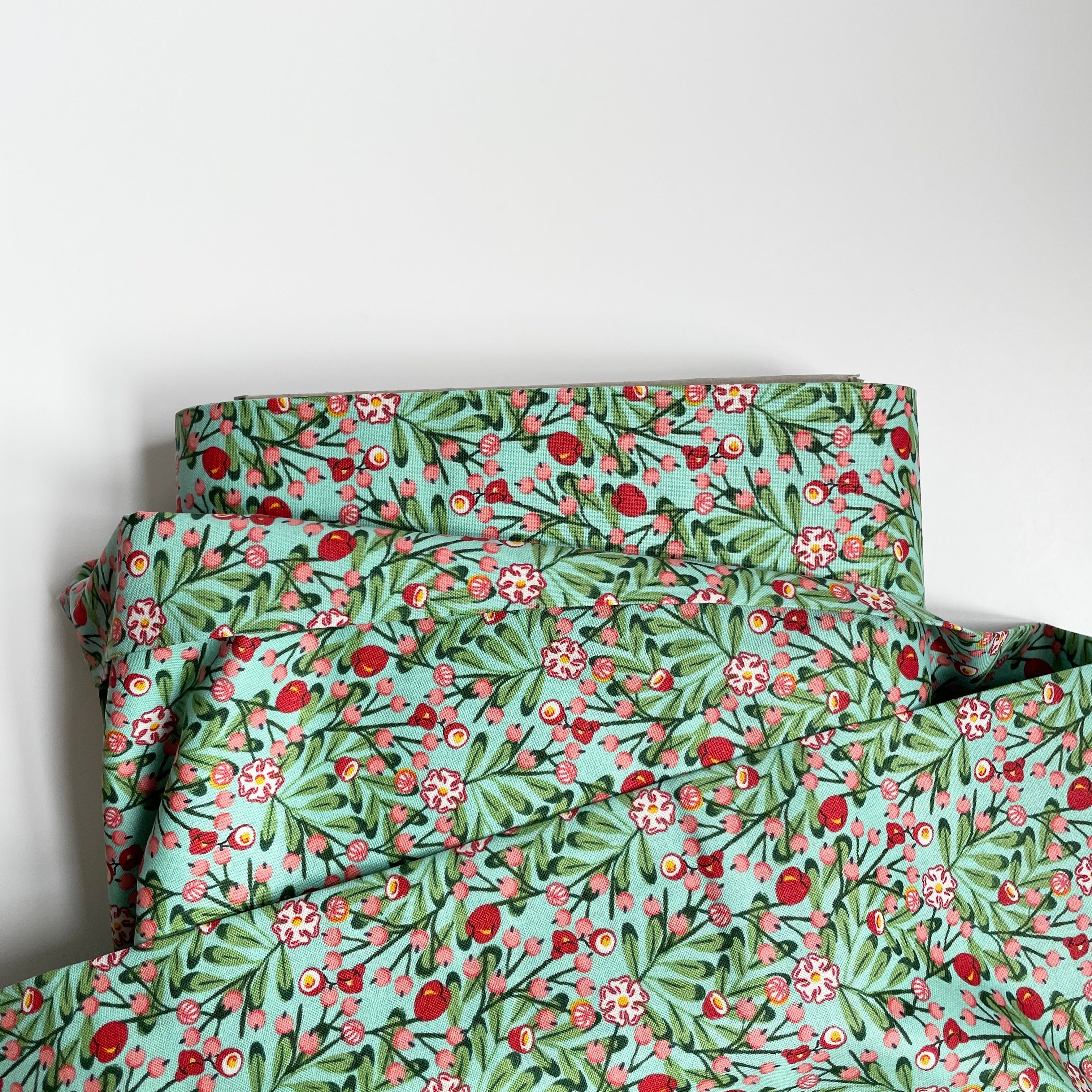Cotton + Steel : Loli's Garden - Grass is Greener Petunia