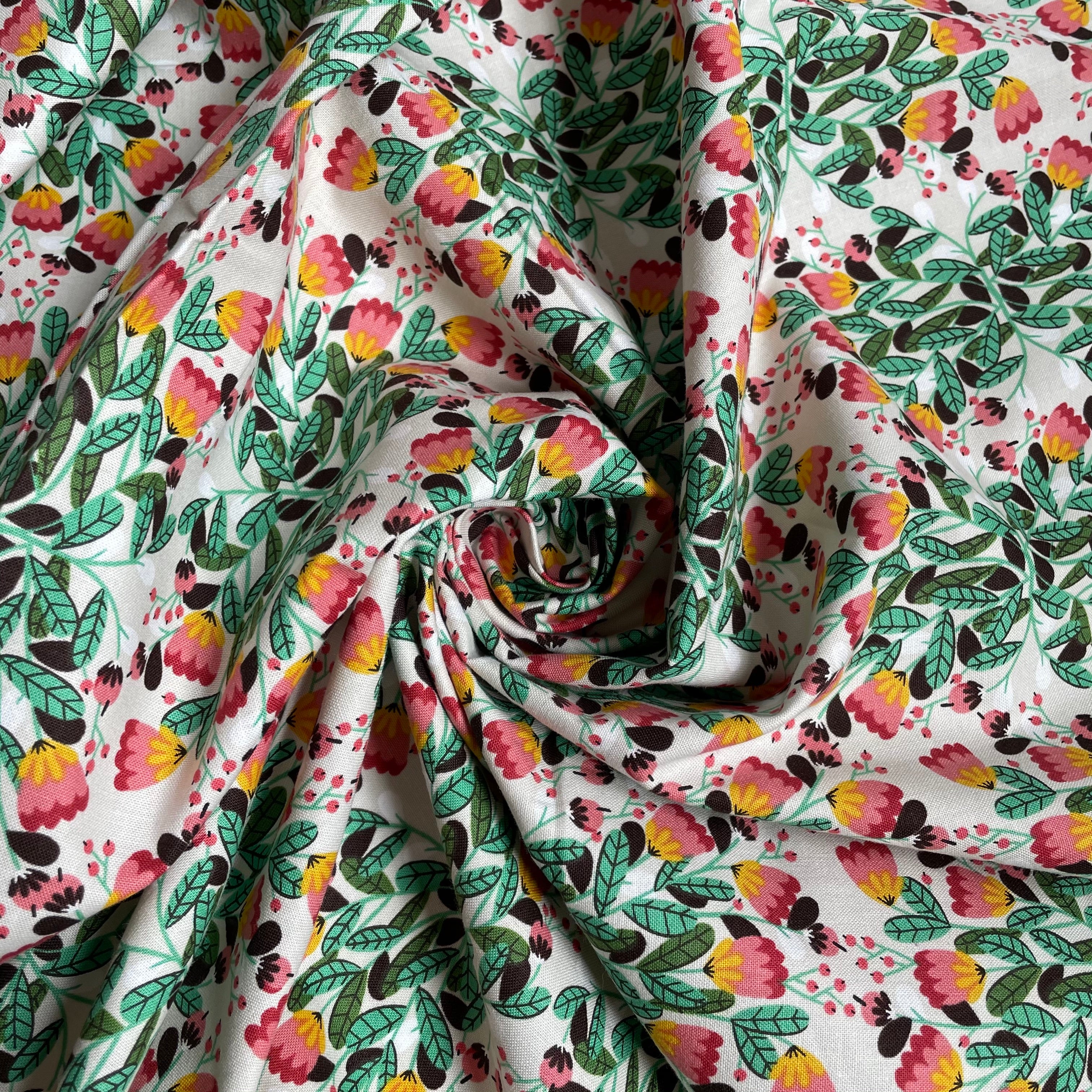 Cotton + Steel : Loli's Garden - Right as Rain Magnolia