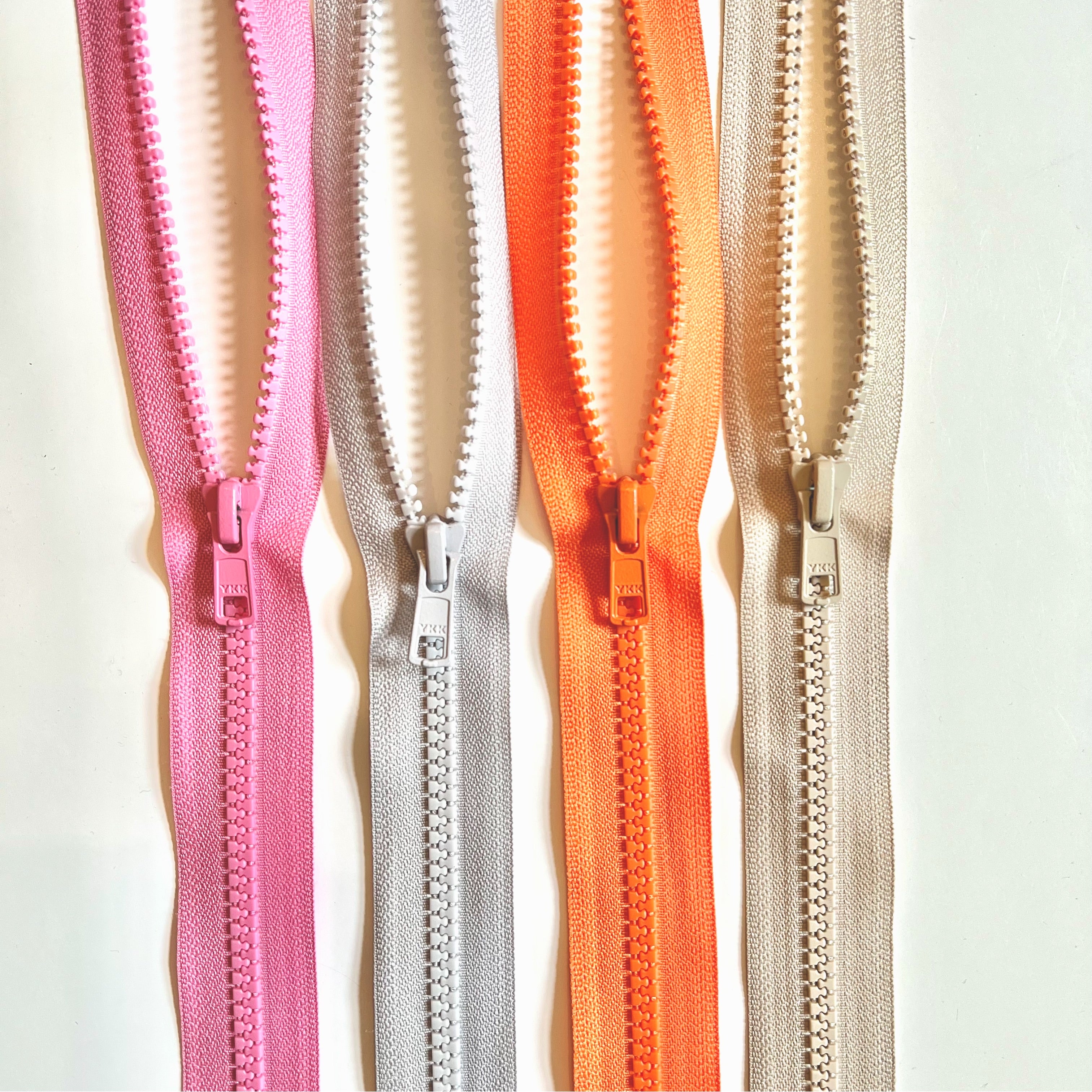 22" (Twenty-two inch) separating jacket zipper