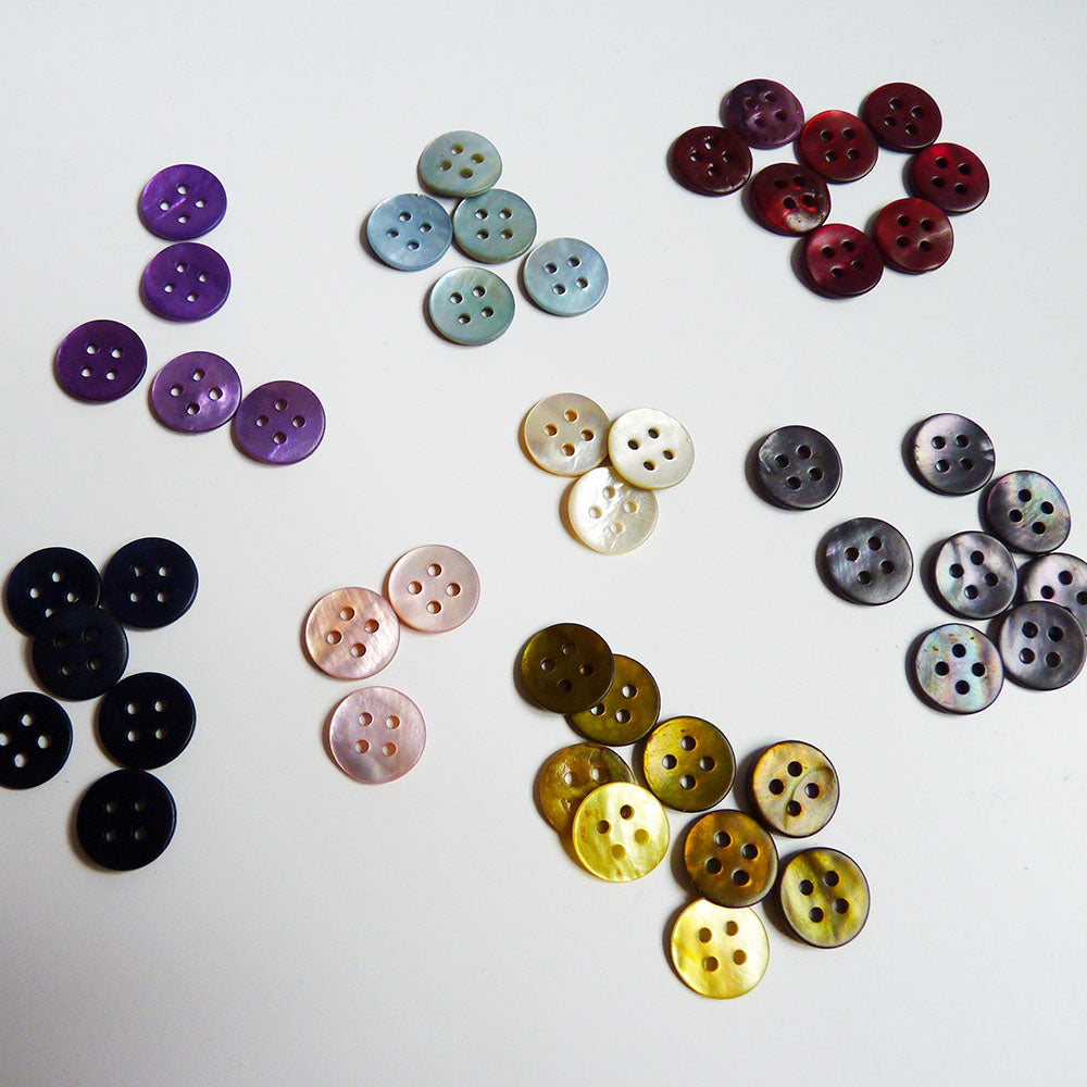 Pearl Buttons Mother of Pearl Red Ruby 10-11mm - Buttons Paradise