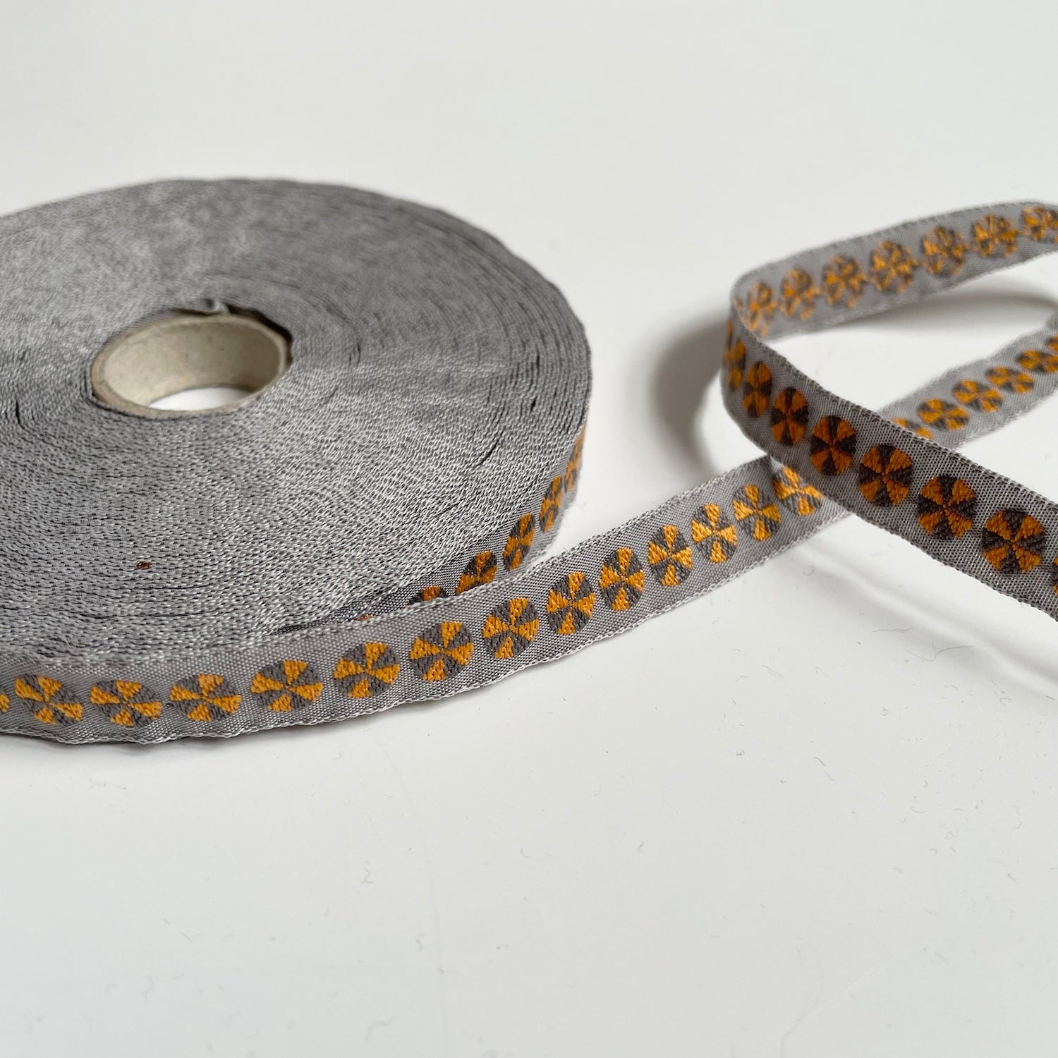 Kafka Ribbon : Circus Balls - Yellow