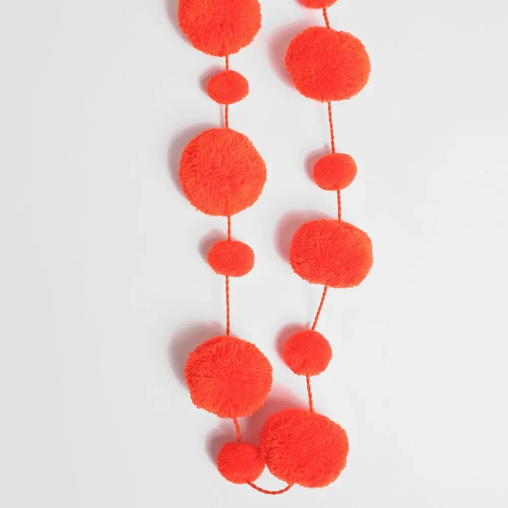 Pom Pom Garland Orange