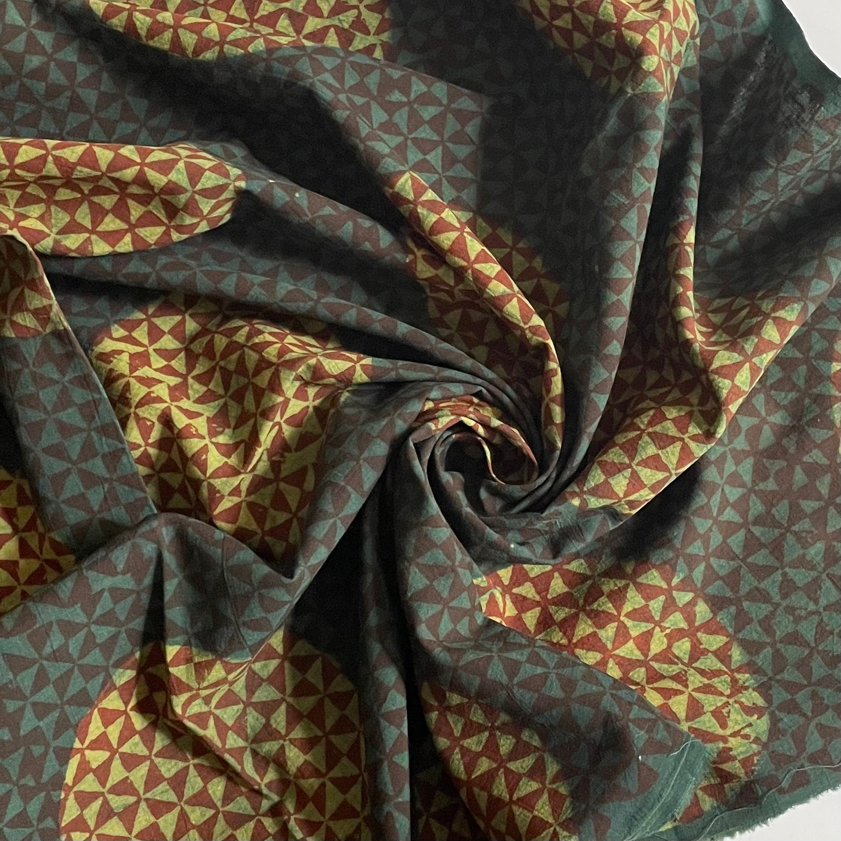 Bengal Handlooms Mud-Resist Cotton - Celestial Dot