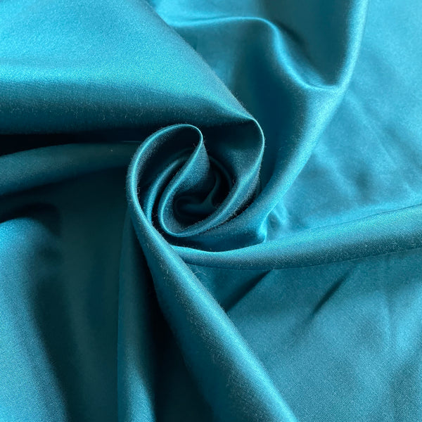 Robert Kaufman Radiance Silk / Cotton - Teal