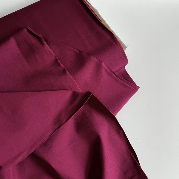 AGF Pure Solids - Plum Preserve