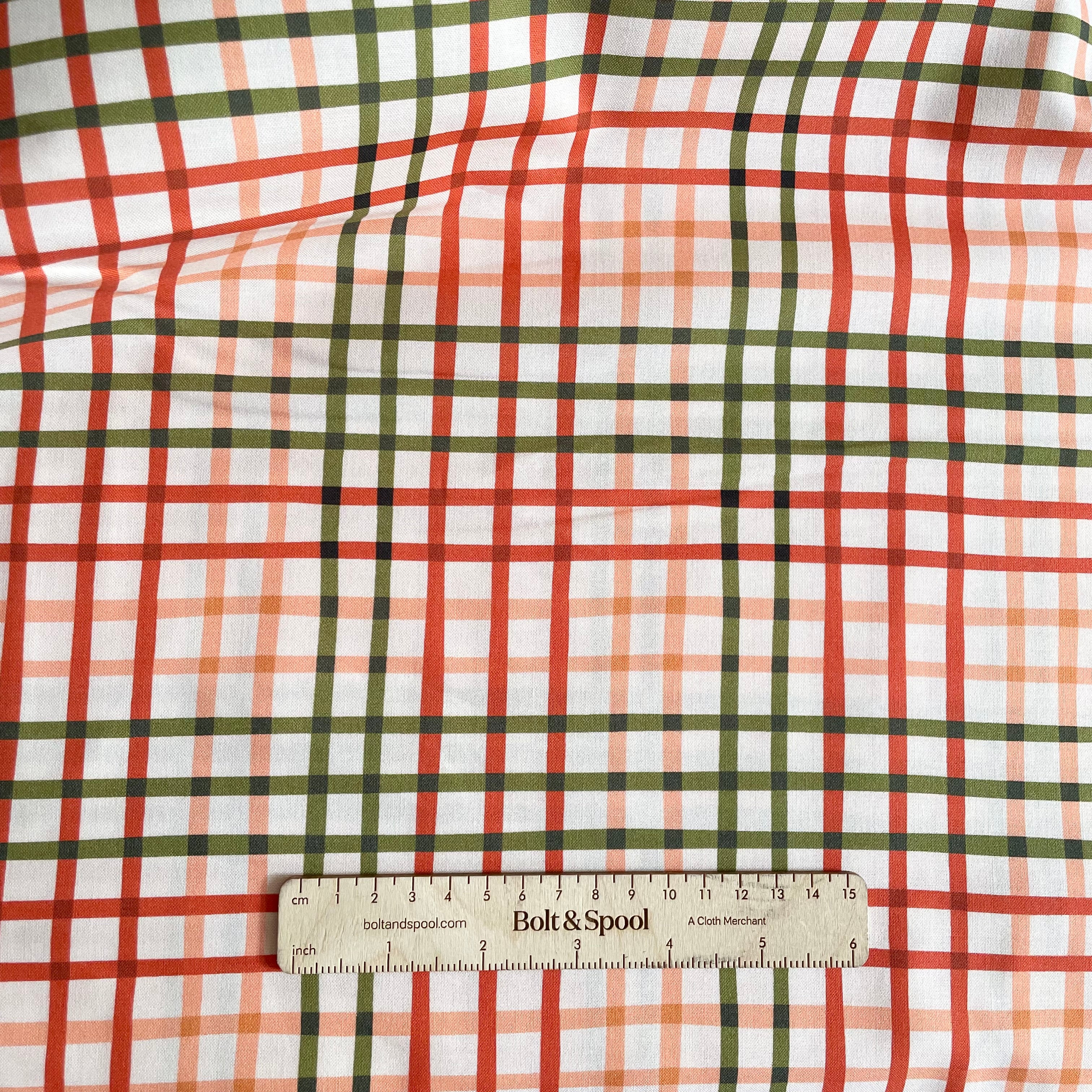 Cloud9 Fabrics : Crimson & Evergreen - Wavy Fun Checks