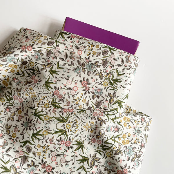 Liberty Fabrics Classic Tana Lawn : Tapestry A