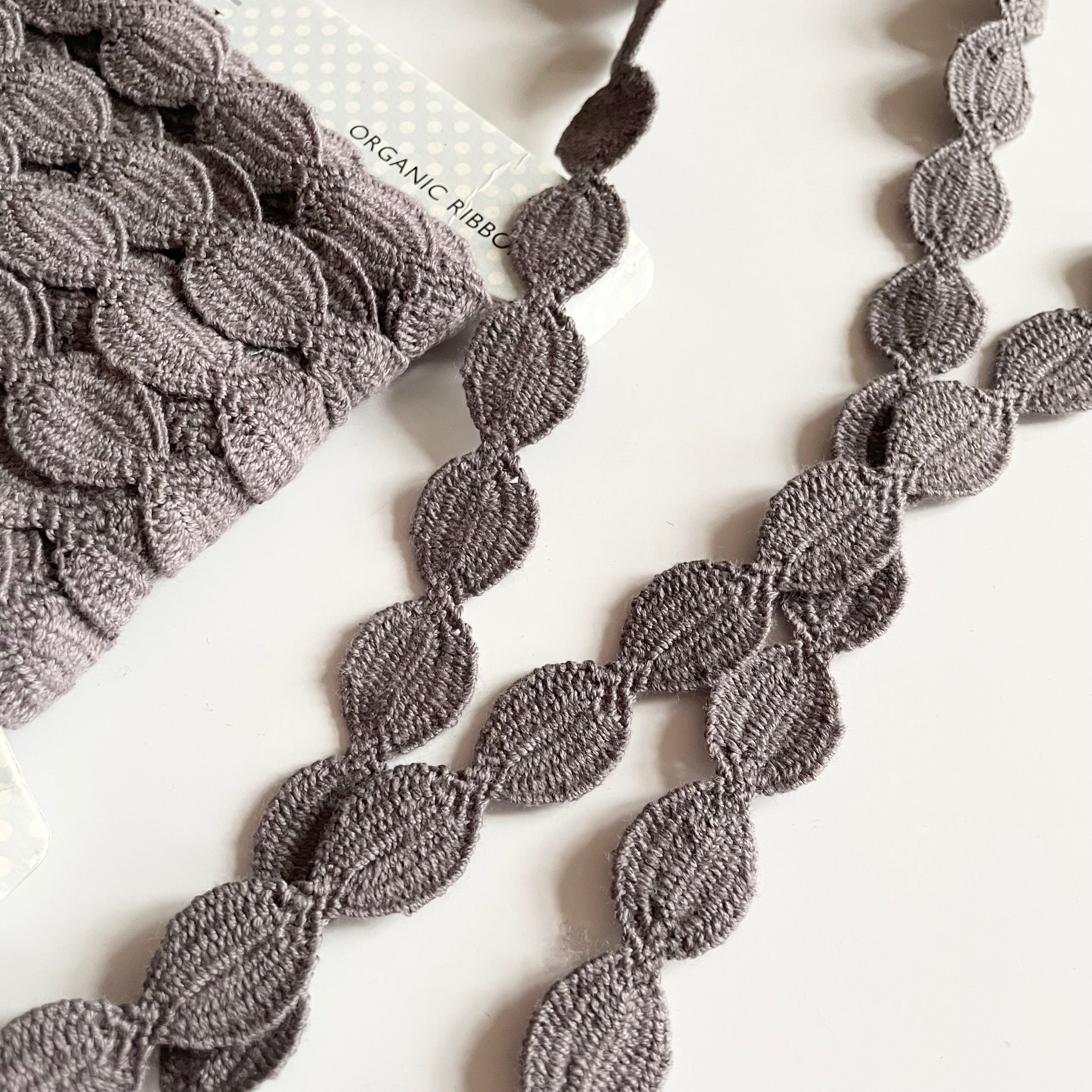 Cotton Ovals Trim - Plum Kitten