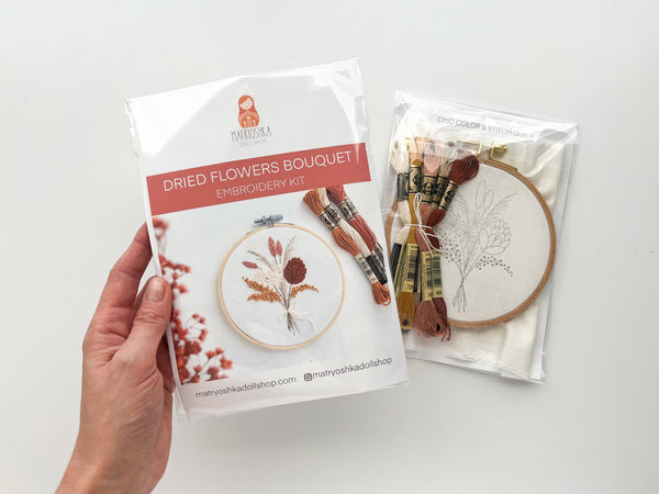 Matryoshka : Dried Flowers Bouquet Embroidery Kit