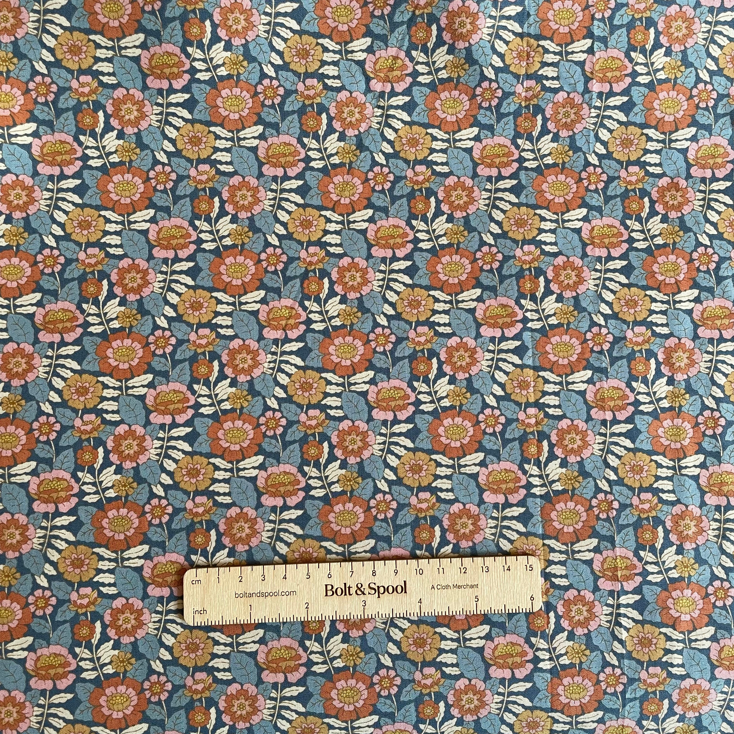 Tilda Fabrics : Wallflower - Beverly Blue
