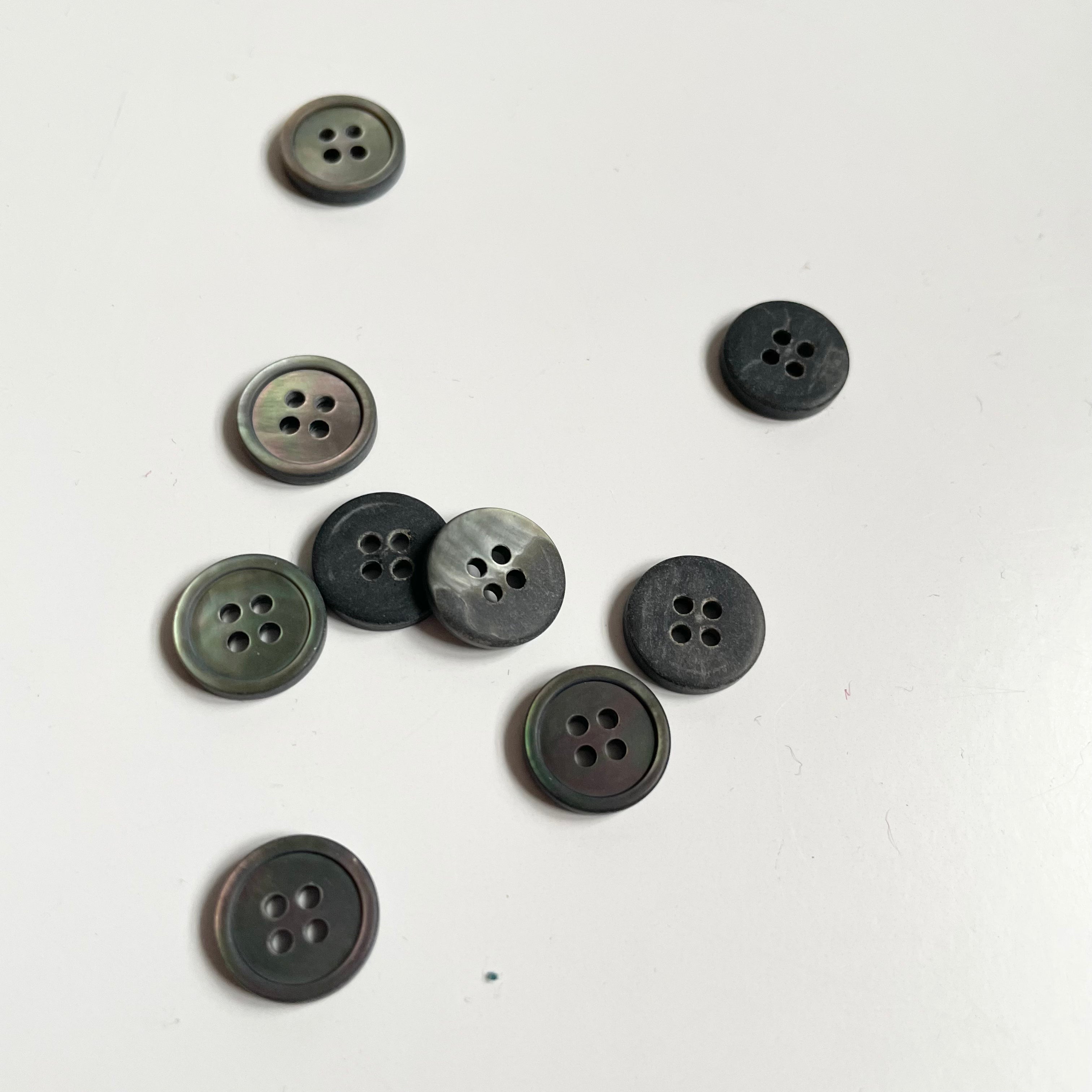 Merchant & Mills Shirt Buttons - Pearly Lilac