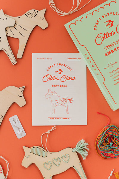 Cotton Clara : Dala Horses Embroidery Board Kit
