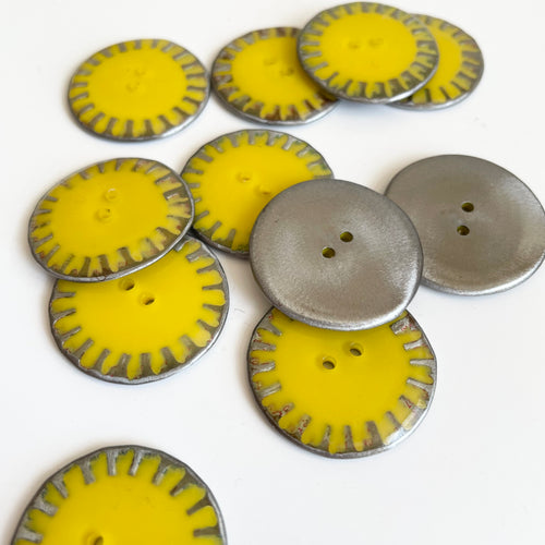 Recycled Bottle Cap Crown Button - Neon Yellow
