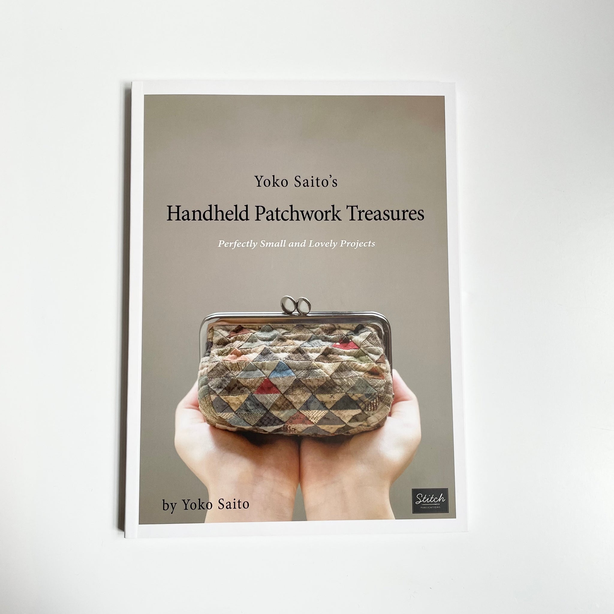 Handheld Patchwork Treasures - Yoko Saito