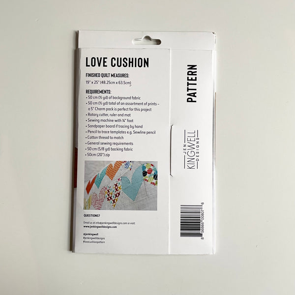 Jen Kingwell : Love Cushion